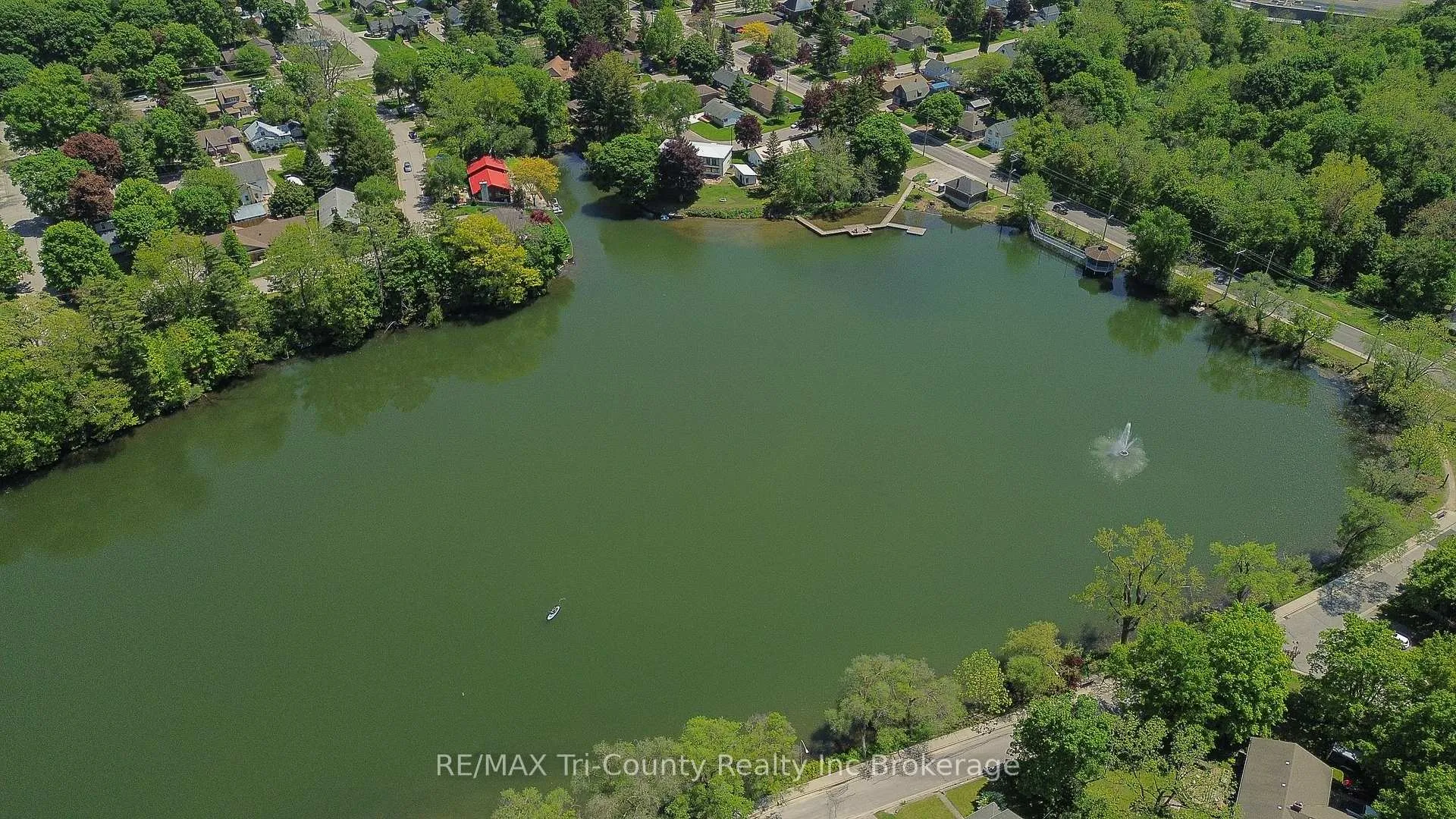 Photo 45 of 16 Delevan Crescent, Tillsonburg — HOMEH