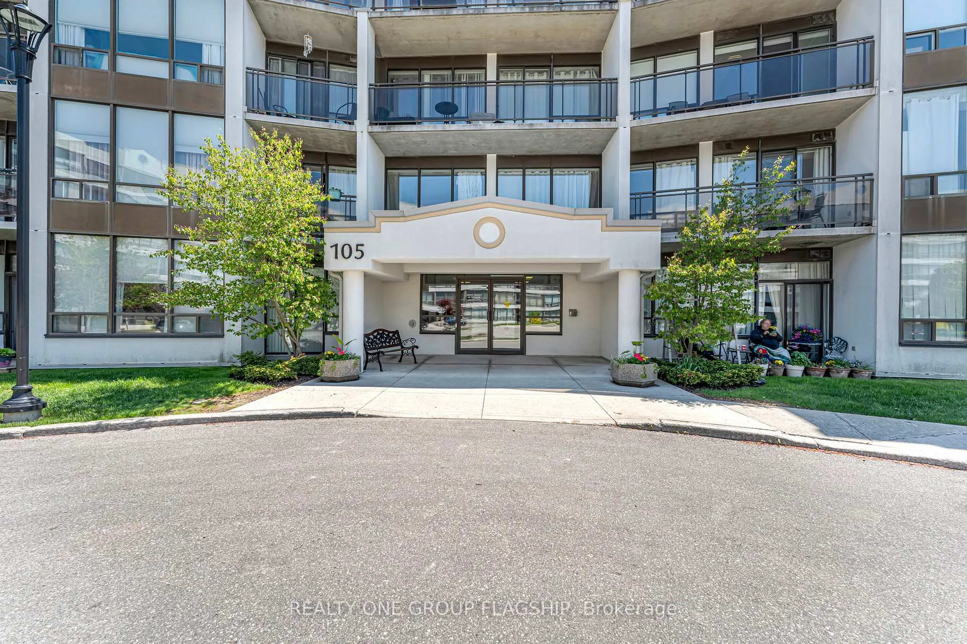 Front of Unit 410, 105 Bagot Street