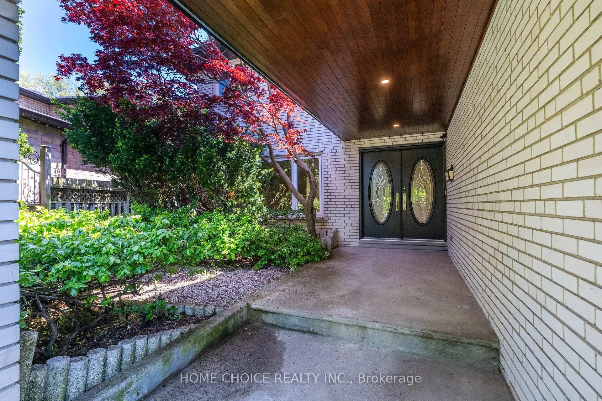Photo 6 of 43 Golfwood Heights E, Etobicoke, Kingsview Village-The Westway — HOMEH