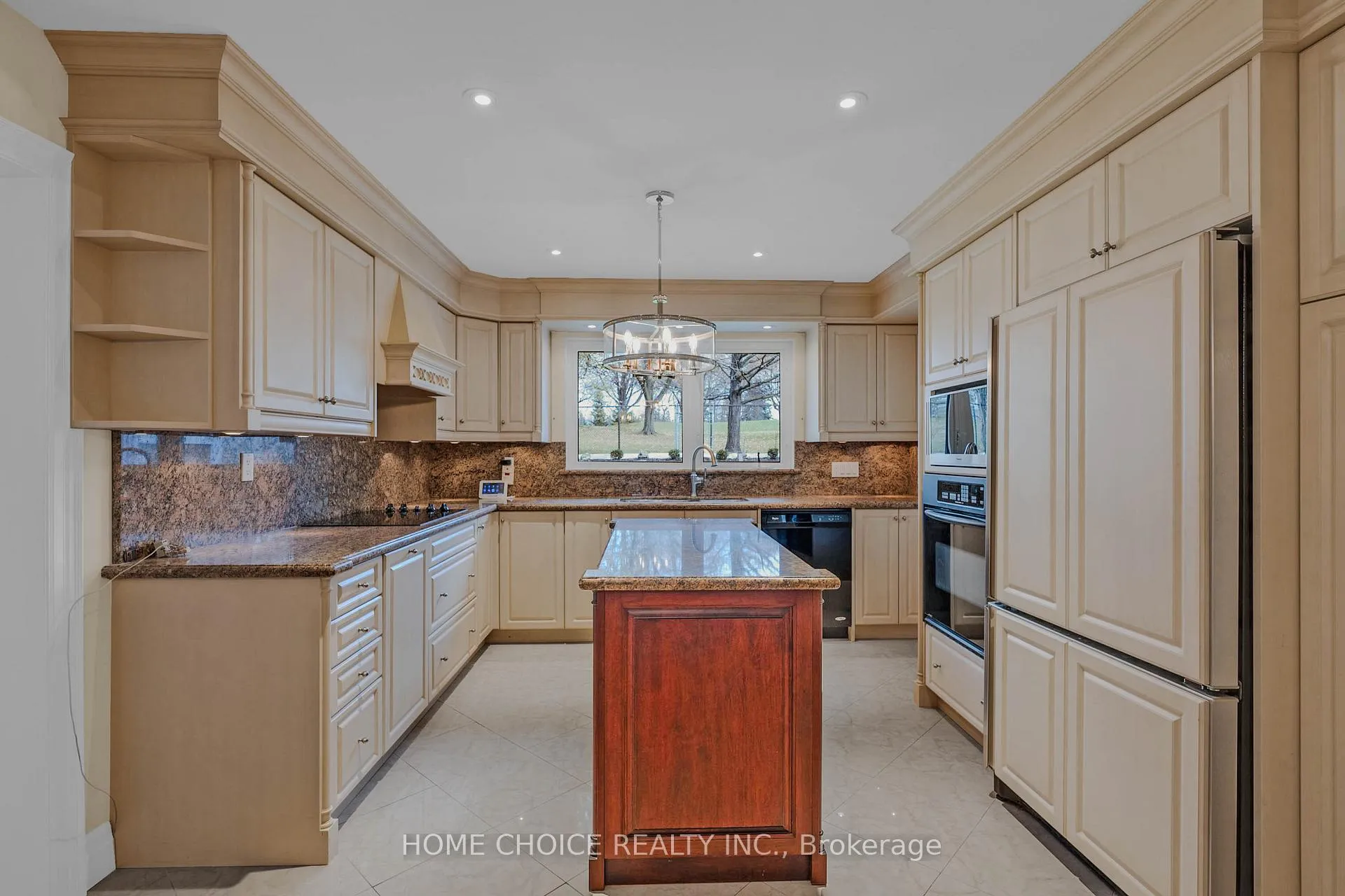 Photo 11 of 43 Golfwood Heights E, Etobicoke, Kingsview Village-The Westway — HOMEH