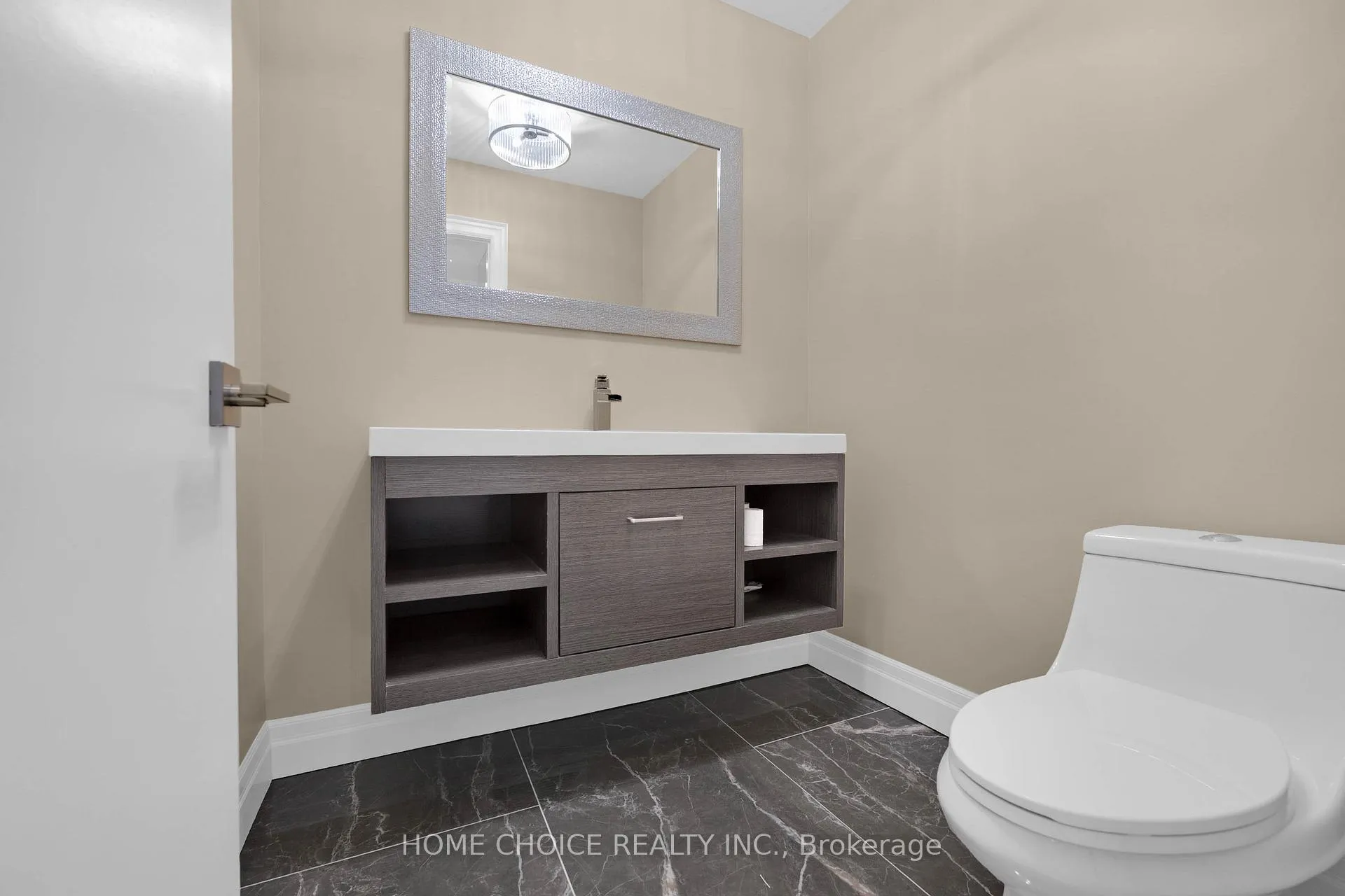Photo 19 of 43 Golfwood Heights E, Etobicoke, Kingsview Village-The Westway — HOMEH
