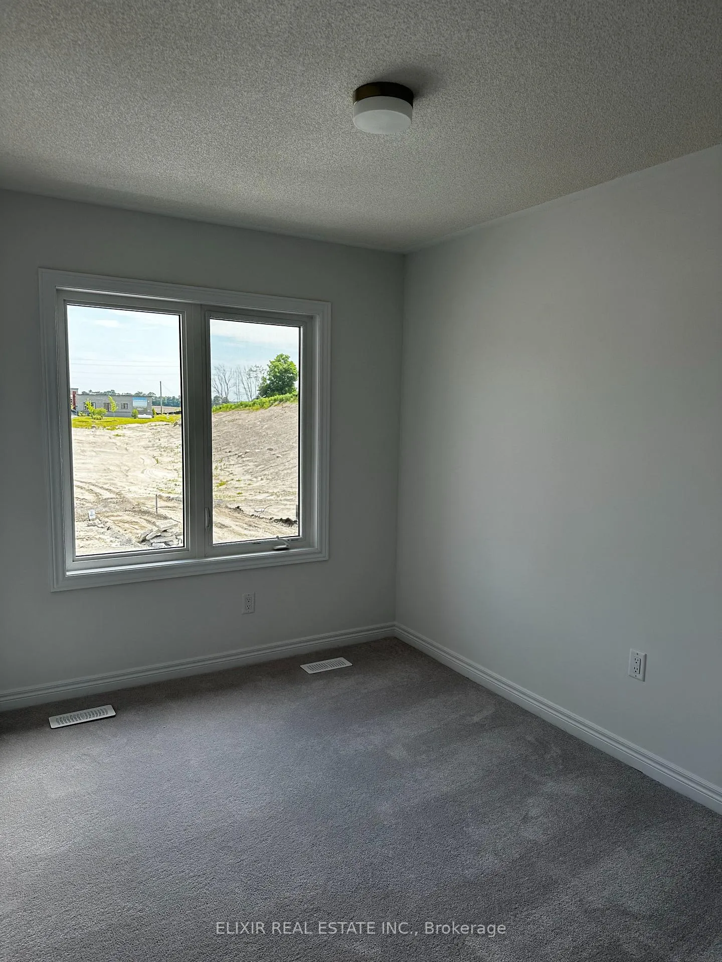 Photo 15 of 141 Fenchurch Manor, Barrie, Rural Barrie Southeast — HOMEH