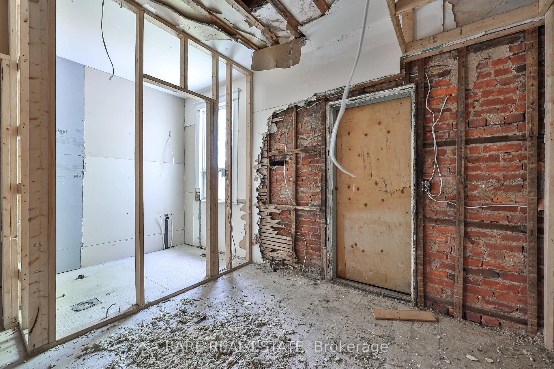 Photo 7 of 21 Chestnut Avenue, Hamilton, Central — HOMEH
