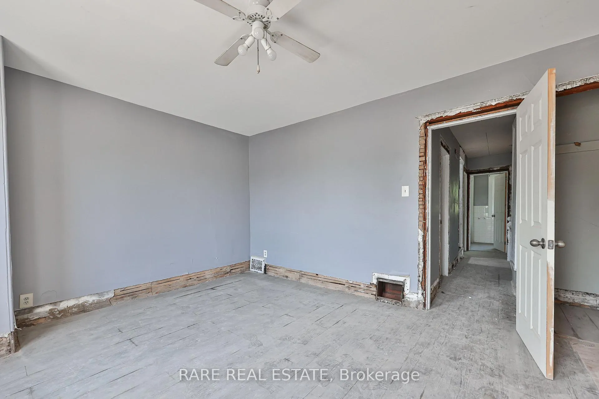 Photo 20 of 21 Chestnut Avenue, Hamilton, Central — HOMEH