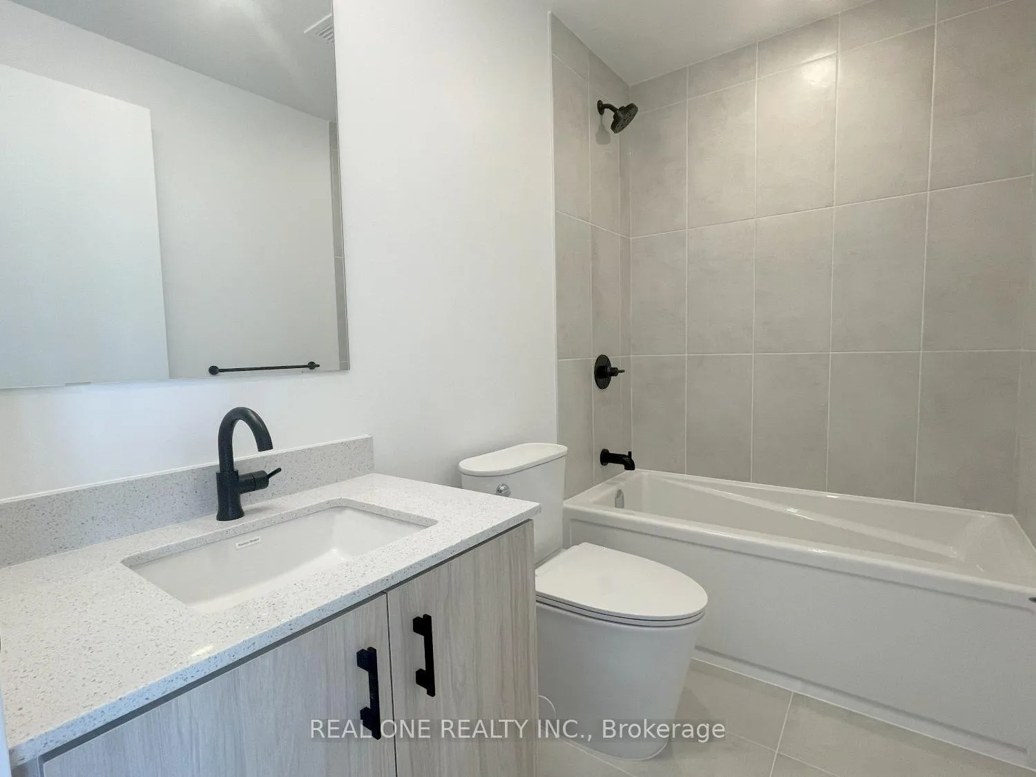 Photo 17 of Unit D1101, 4878 Powers Common, Burlington, Alton — HOMEH