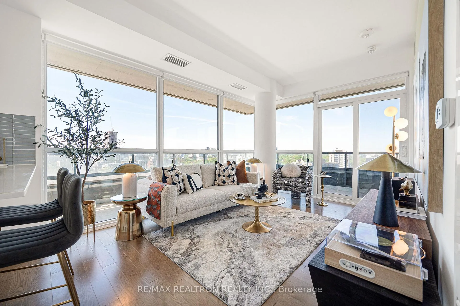 Photo 1 of Unit 1309, 181 Bedford Road, Toronto, The Annex — HOMEH