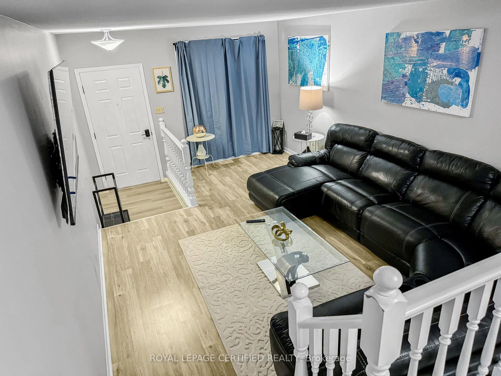 Photo 3 of 67 Mcdonagh Crescent, Thorold, Confederation Heights — HOMEH