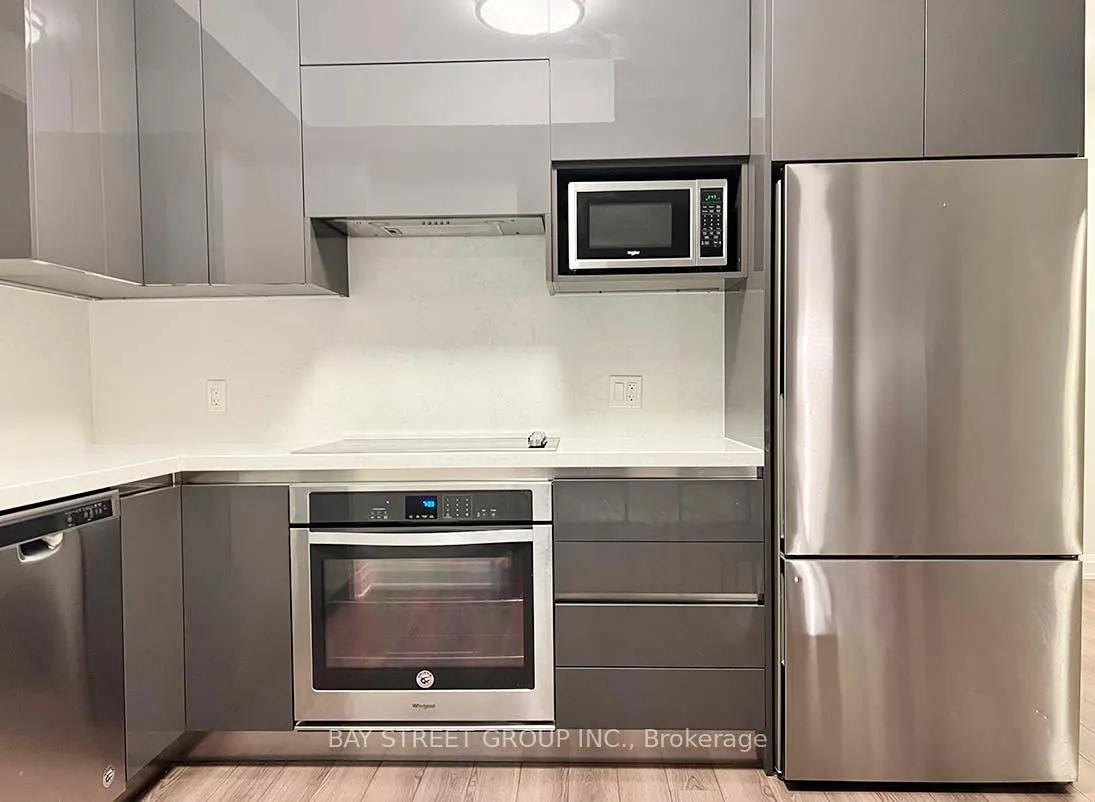 Photo 6 of Unit 2010, 15 Water Walk Drive, Markham, Unionville — HOMEH