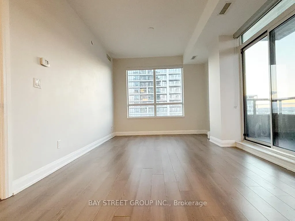 Photo 8 of Unit 2010, 15 Water Walk Drive, Markham, Unionville — HOMEH