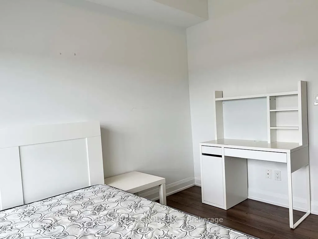 Photo 14 of Unit 2010, 15 Water Walk Drive, Markham, Unionville — HOMEH