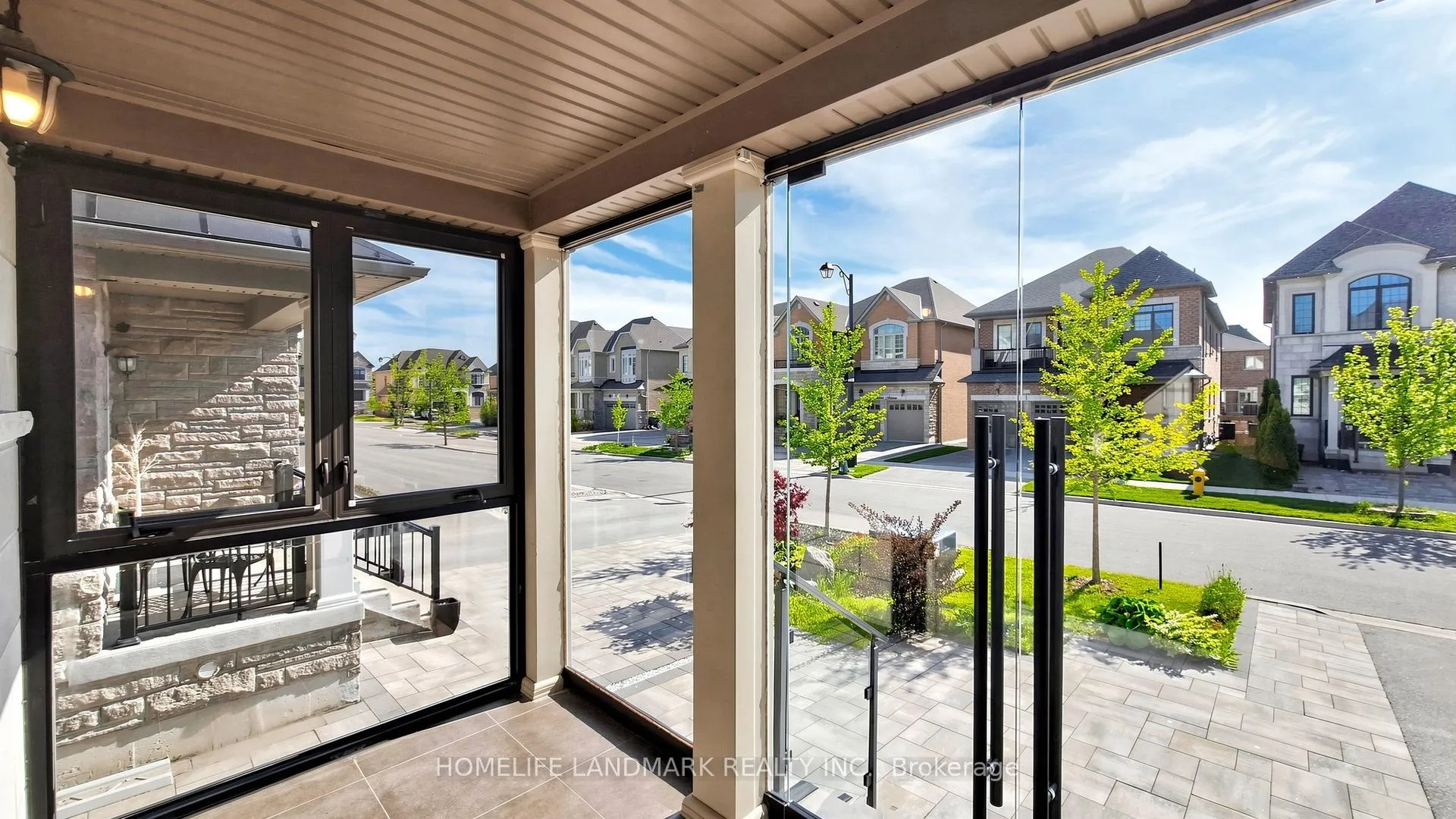 Photo 3 of 25 Cannes Avenue, Vaughan, Vellore Village — HOMEH