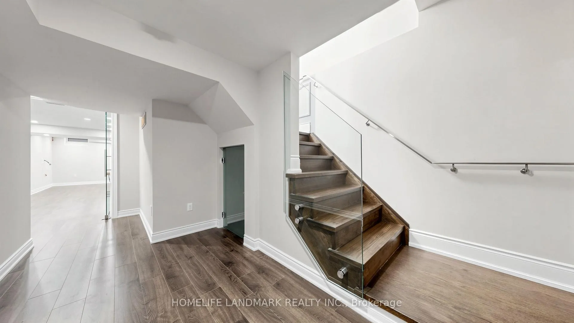 Photo 38 of 25 Cannes Avenue, Vaughan, Vellore Village — HOMEH