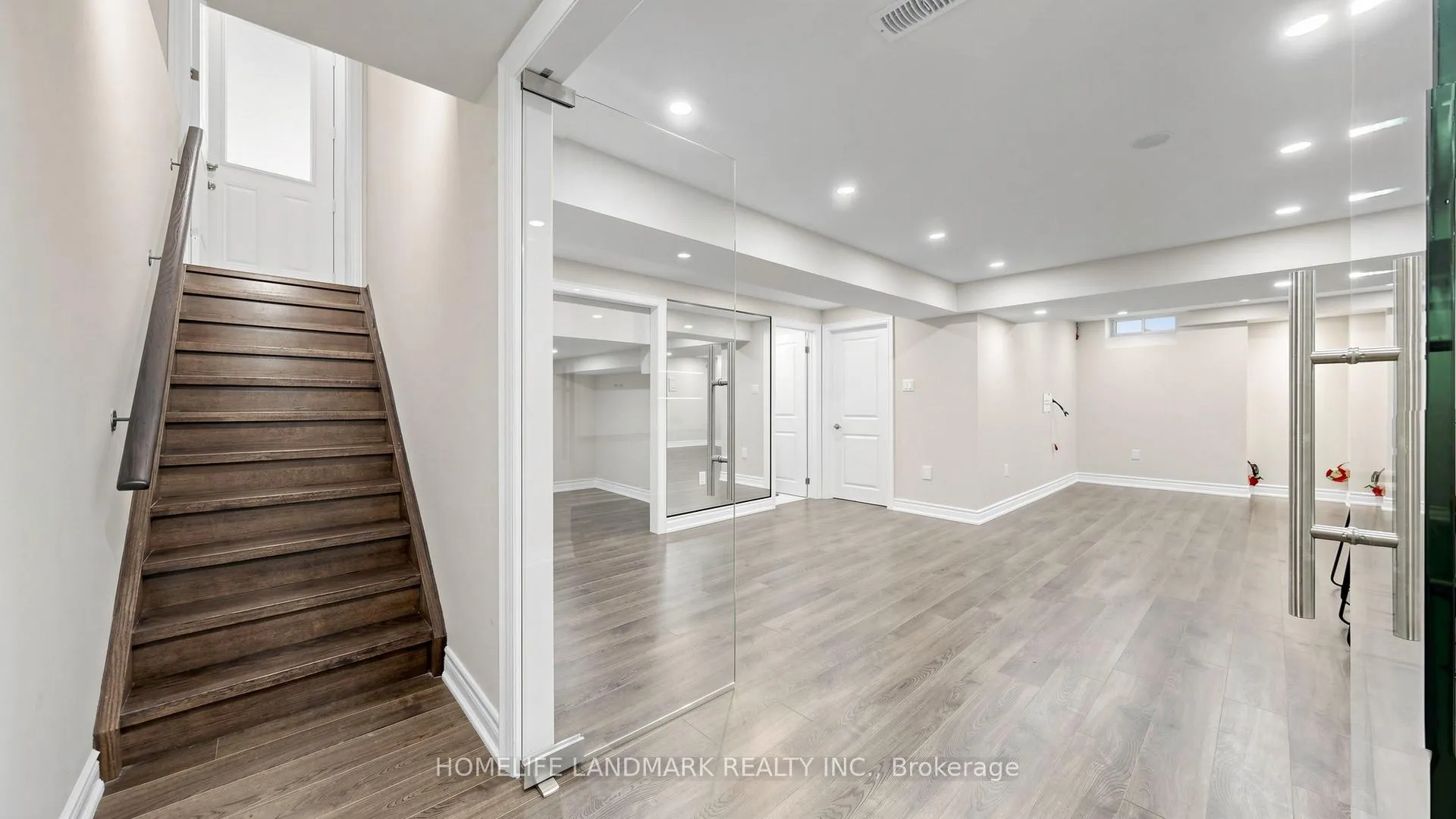 Photo 39 of 25 Cannes Avenue, Vaughan, Vellore Village — HOMEH