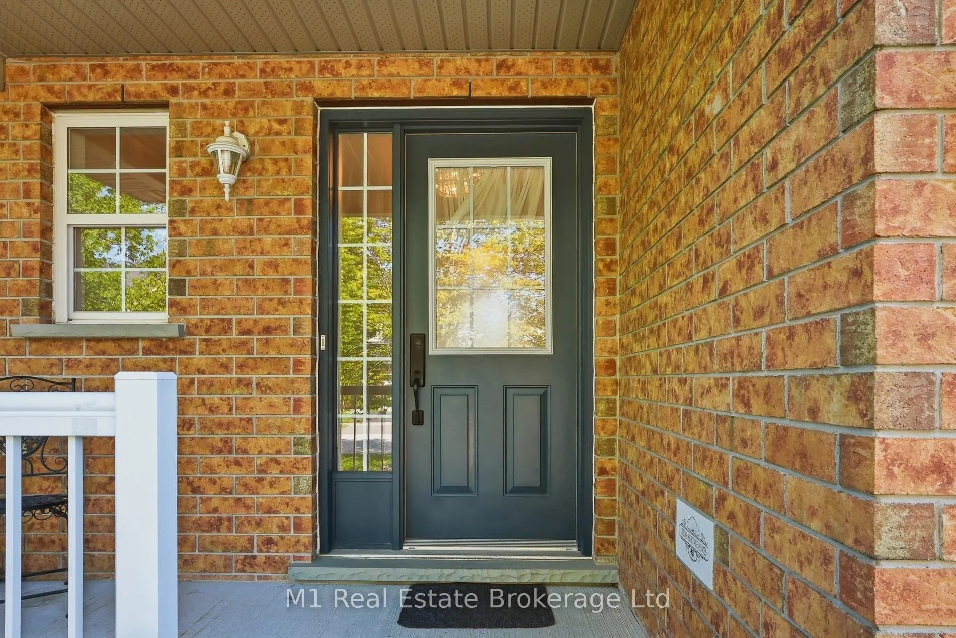 Photo 3 of 89 Mcarthur Drive, Guelph, Pineridge/Westminster Woods — HOMEH