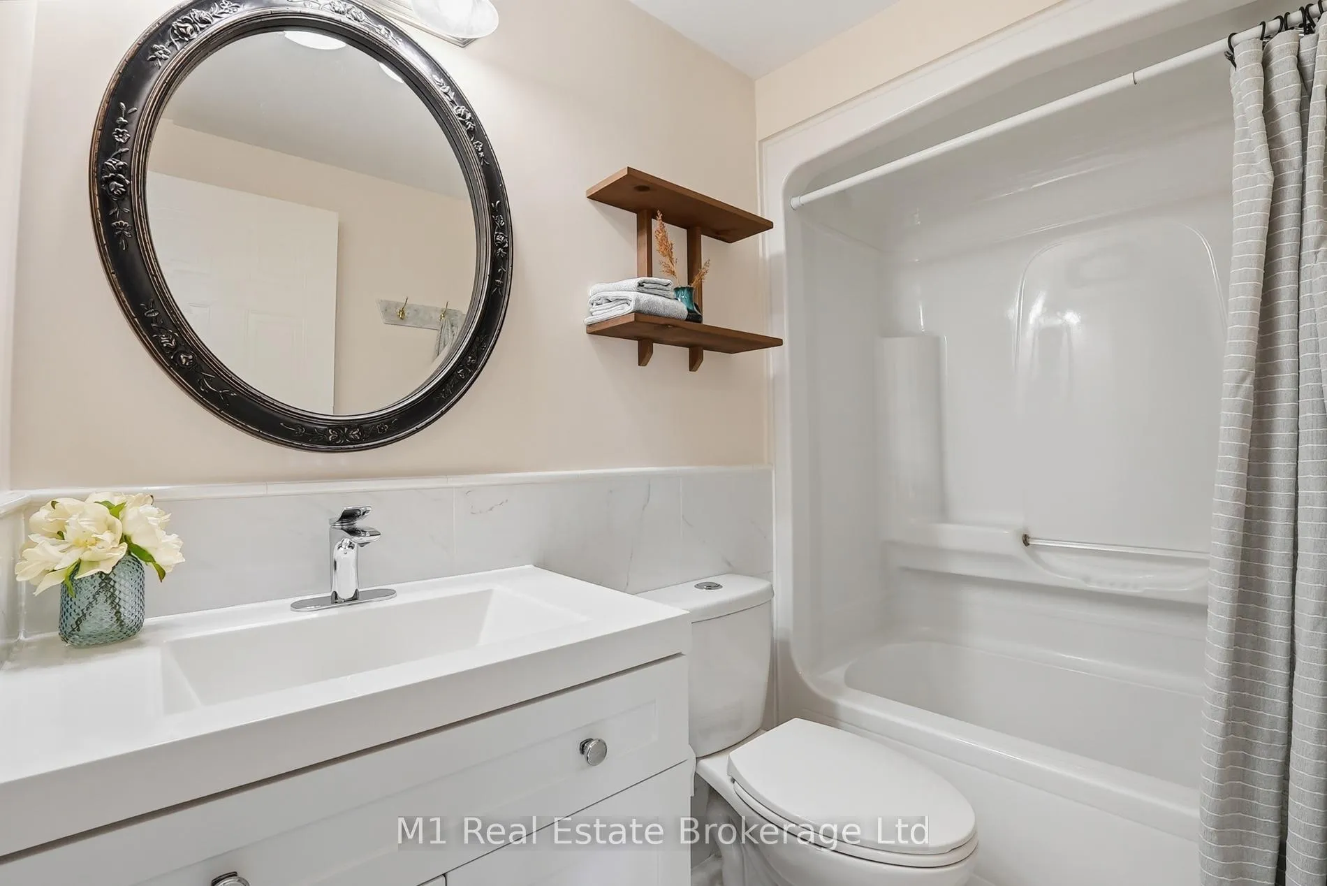 Photo 23 of 89 Mcarthur Drive, Guelph, Pineridge/Westminster Woods — HOMEH