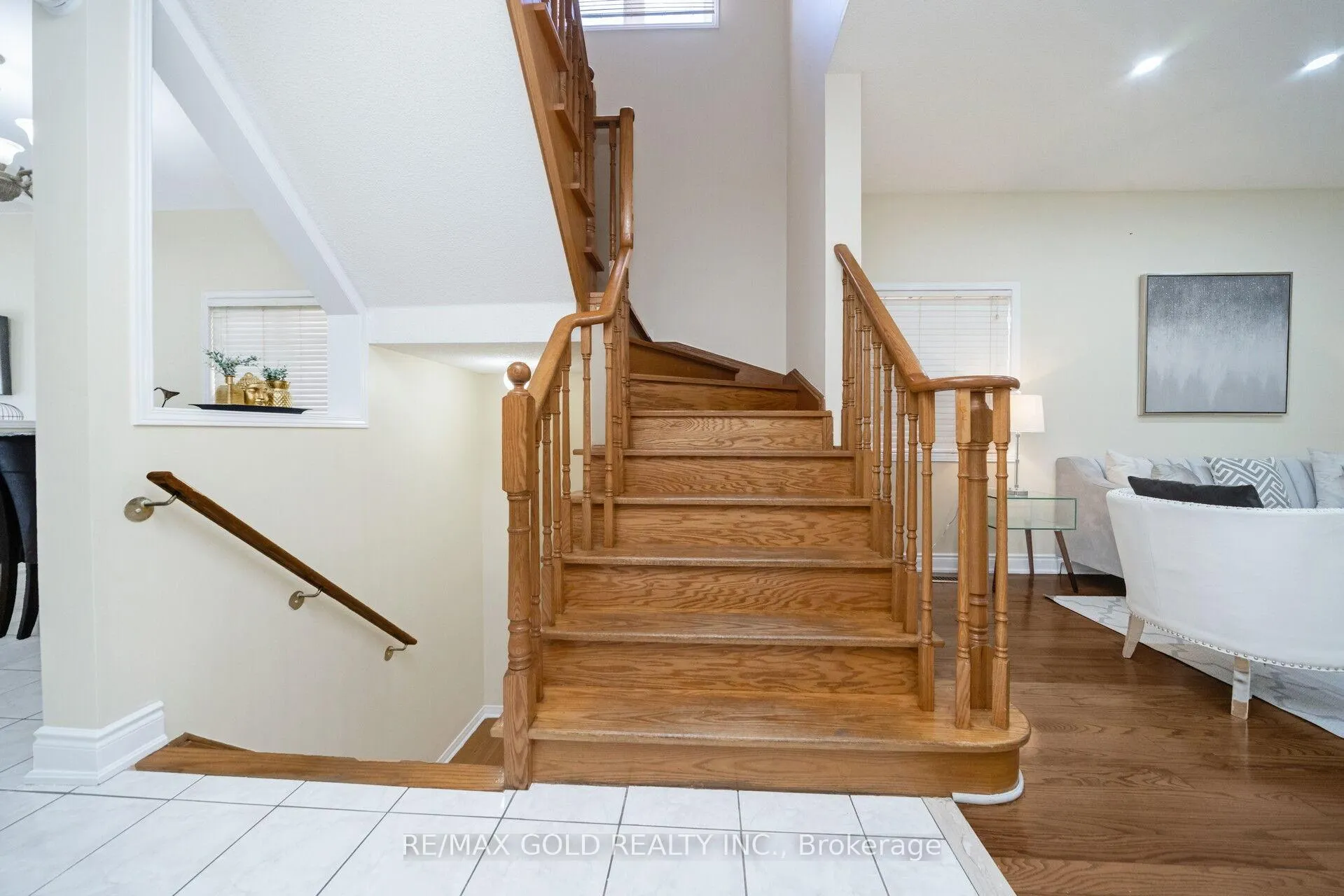 Photo 18 of 30 Grover Road, Brampton, Bram West — HOMEH