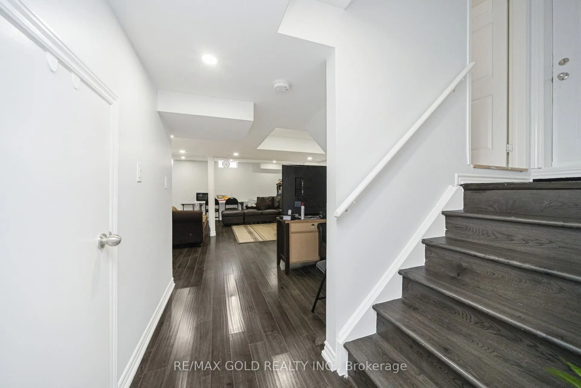 Photo 34 of 30 Grover Road, Brampton, Bram West — HOMEH
