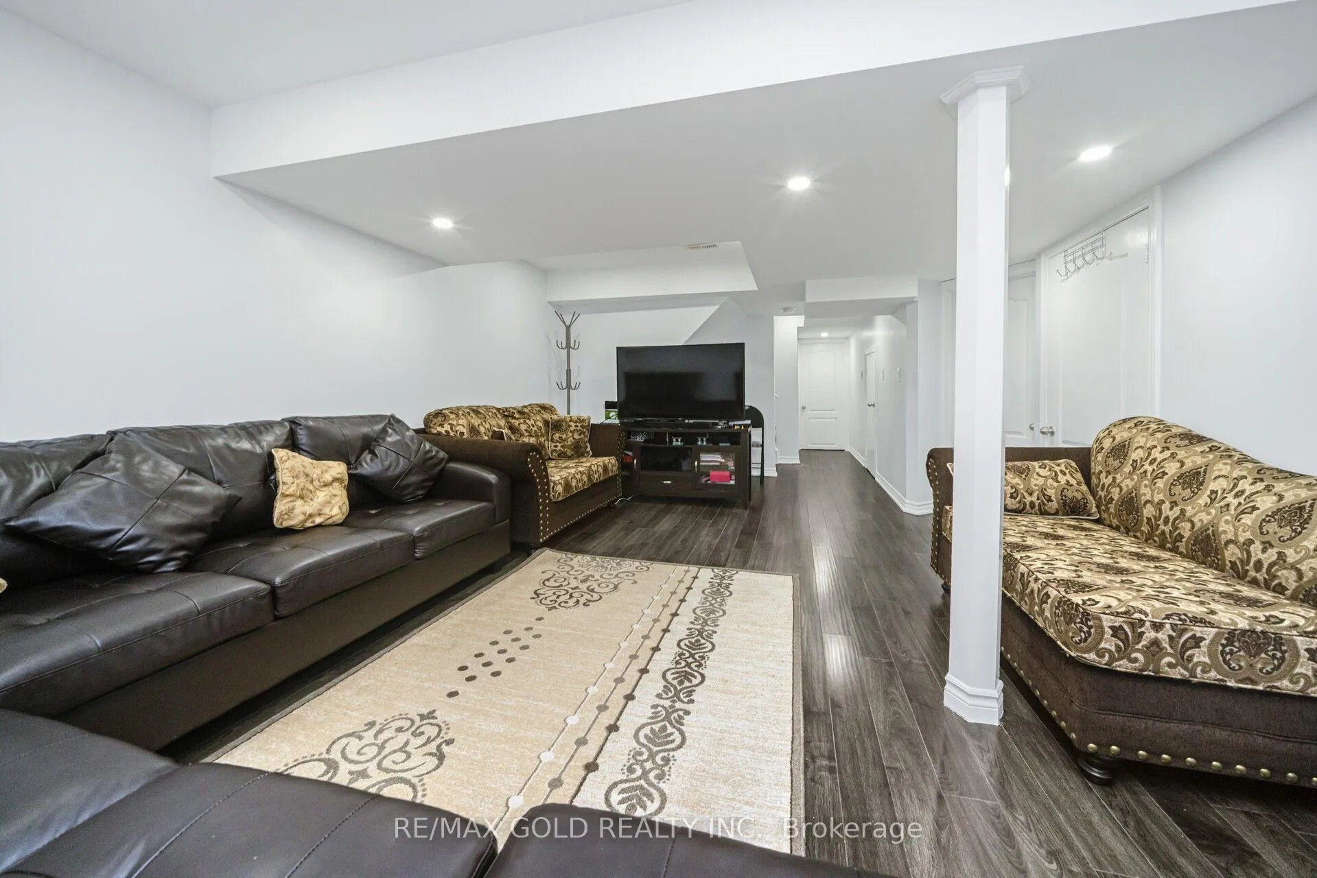 Photo 36 of 30 Grover Road, Brampton, Bram West — HOMEH