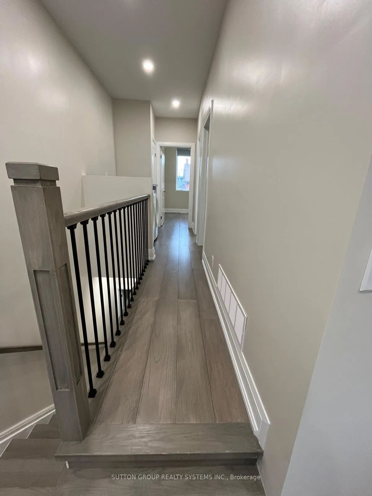 Photo 5 of Unit 2nd FL, 213 Osler Street, Toronto, Weston-Pellam Park — HOMEH