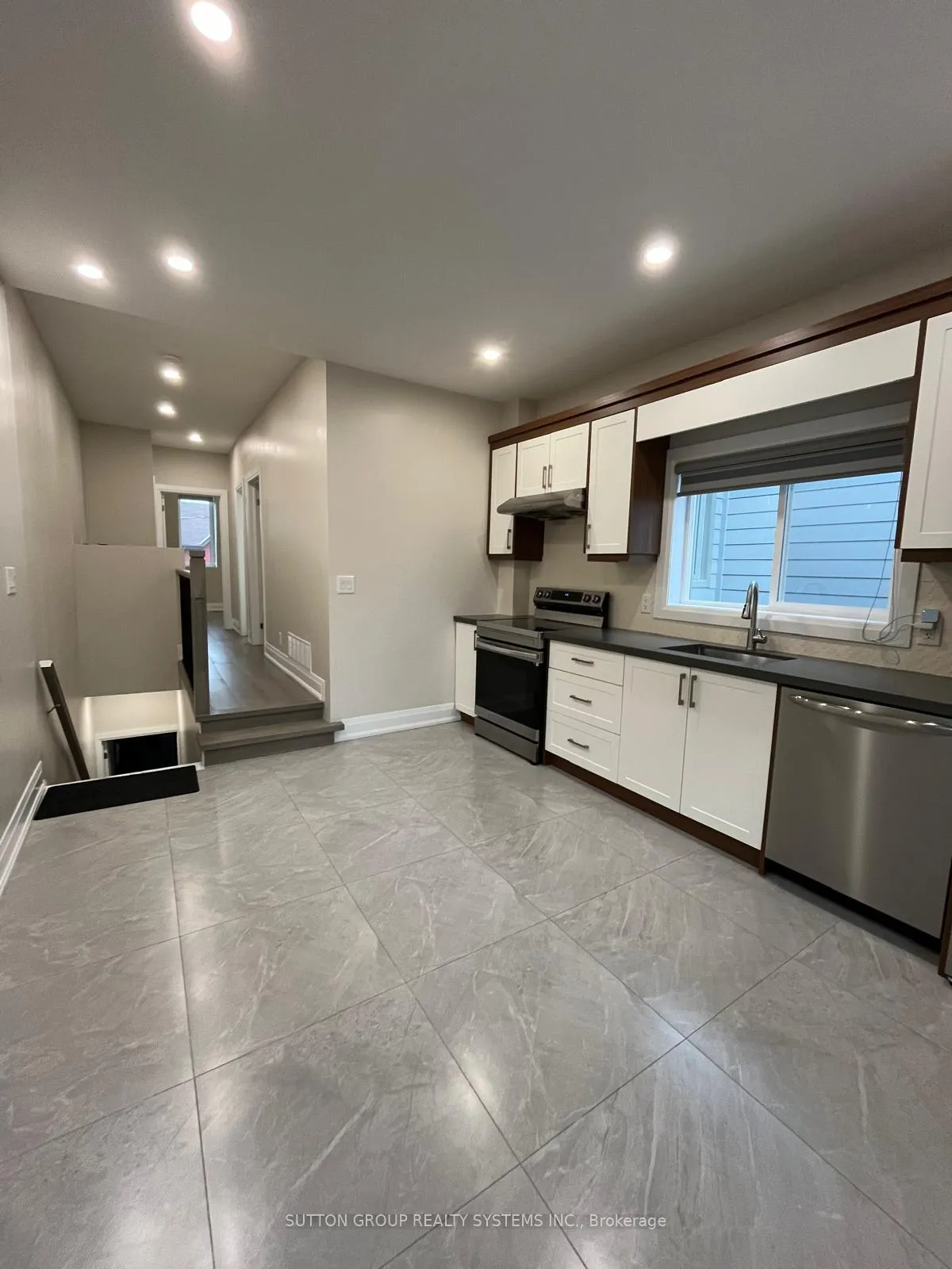 Photo 24 of Unit 2nd FL, 213 Osler Street, Toronto, Weston-Pellam Park — HOMEH