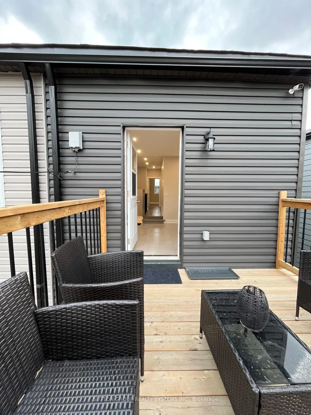Photo 30 of Unit 2nd FL, 213 Osler Street, Toronto, Weston-Pellam Park — HOMEH