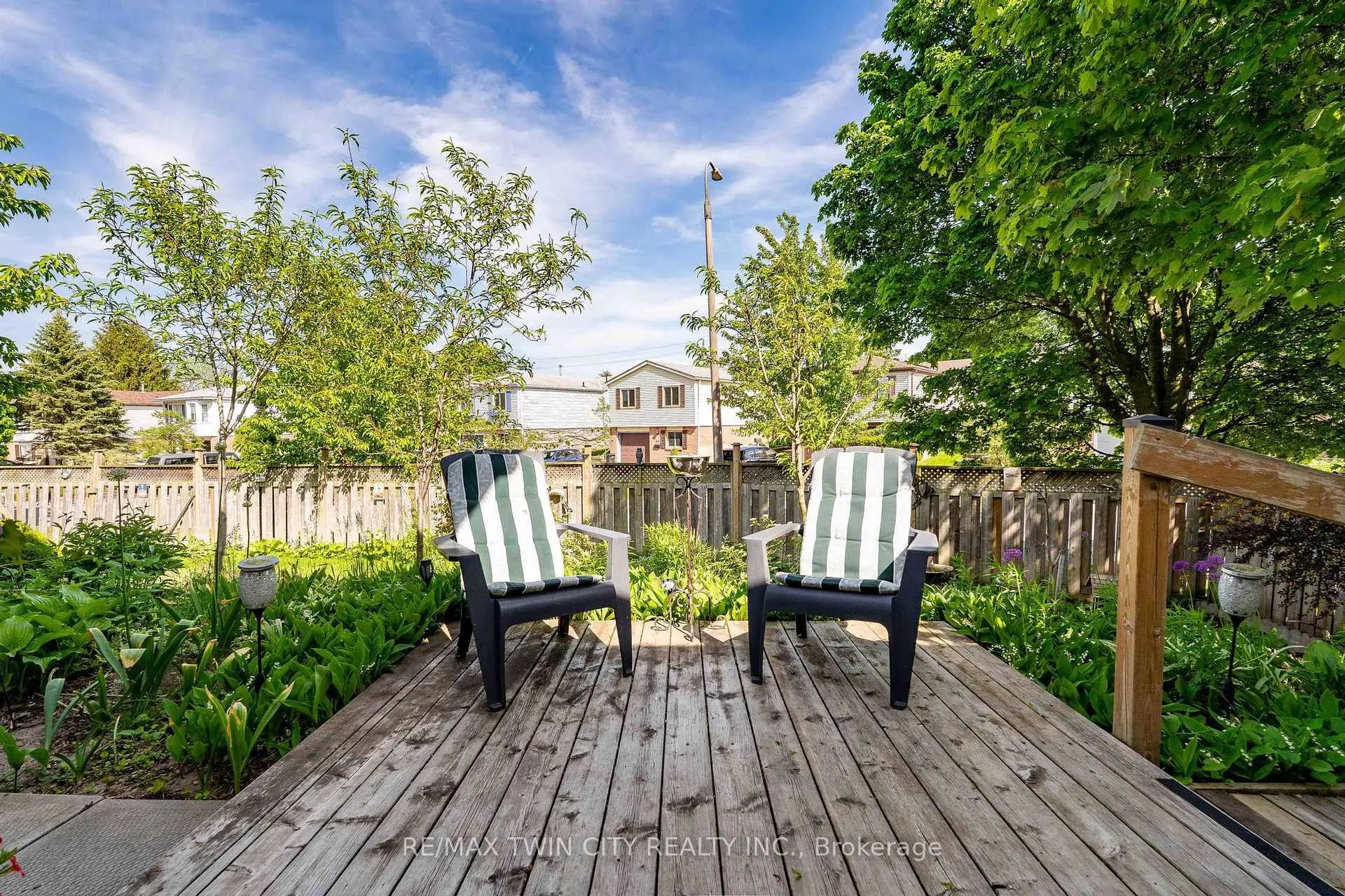 Photo 6 of 171 Herron Place, Waterloo — HOMEH