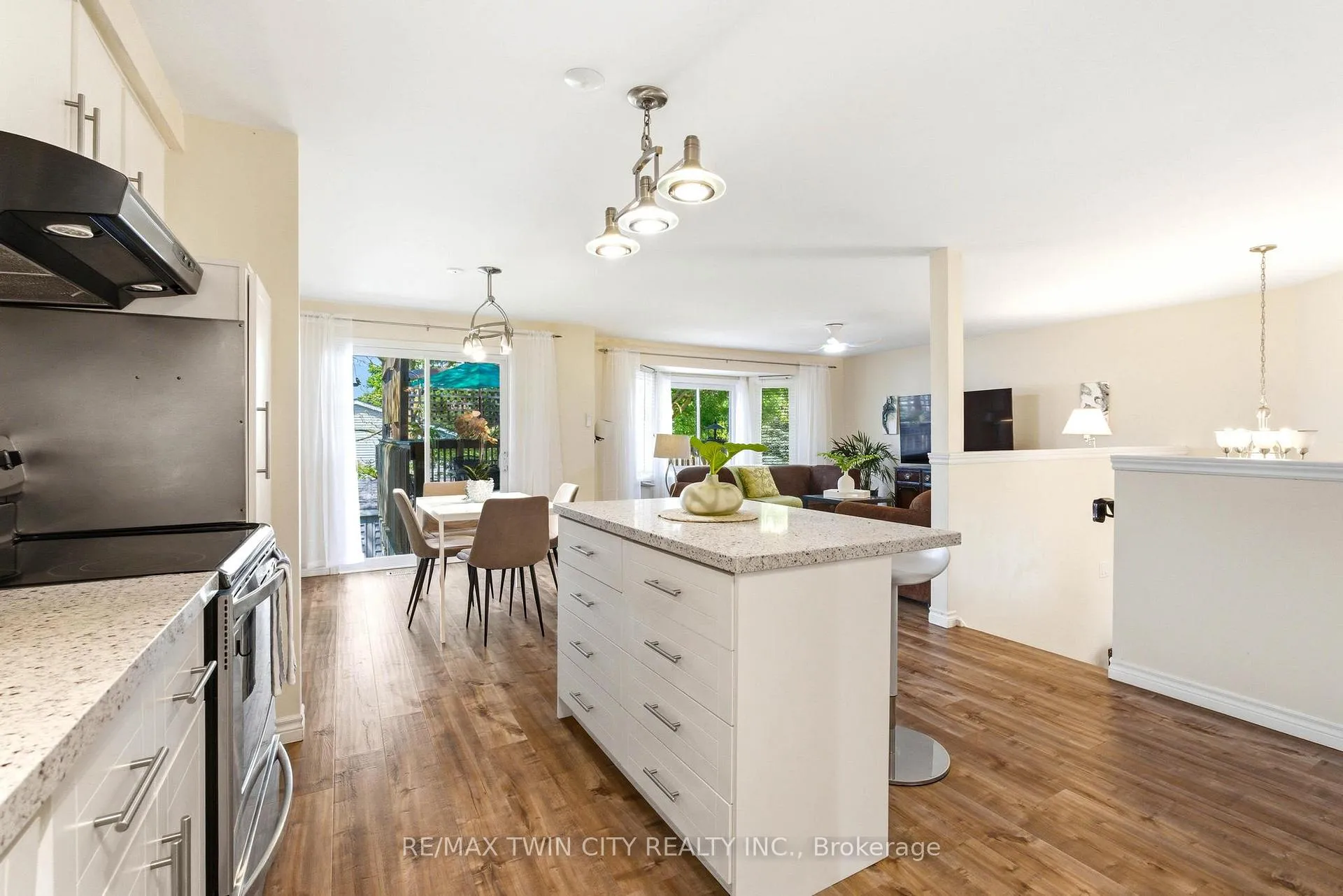 Photo 14 of 171 Herron Place, Waterloo — HOMEH