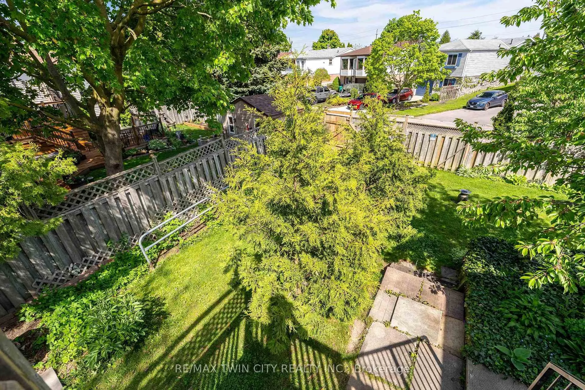 Photo 18 of 171 Herron Place, Waterloo — HOMEH