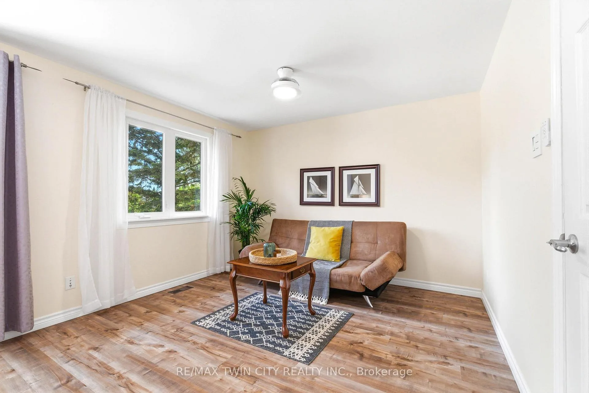 Photo 21 of 171 Herron Place, Waterloo — HOMEH
