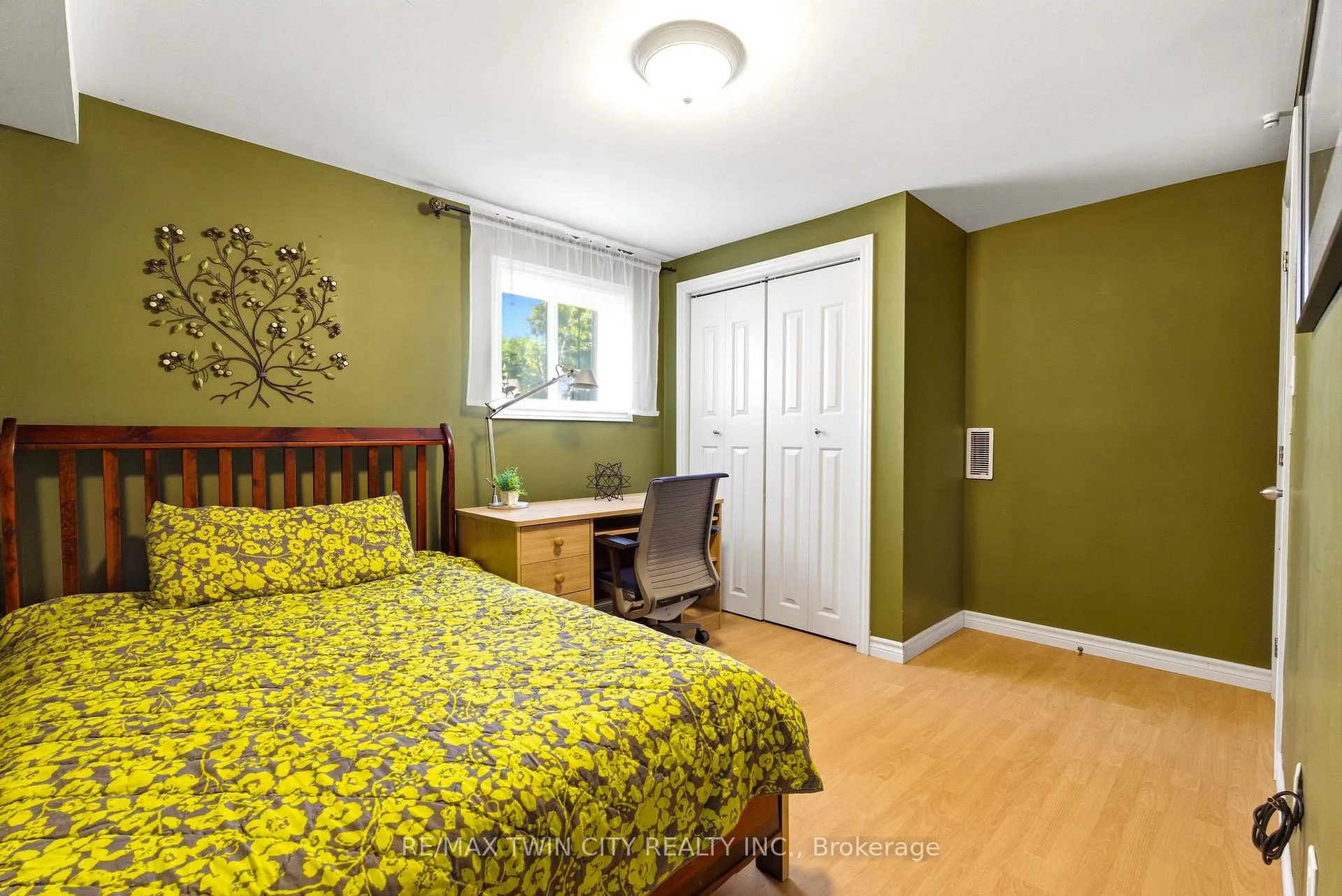 Photo 25 of 171 Herron Place, Waterloo — HOMEH
