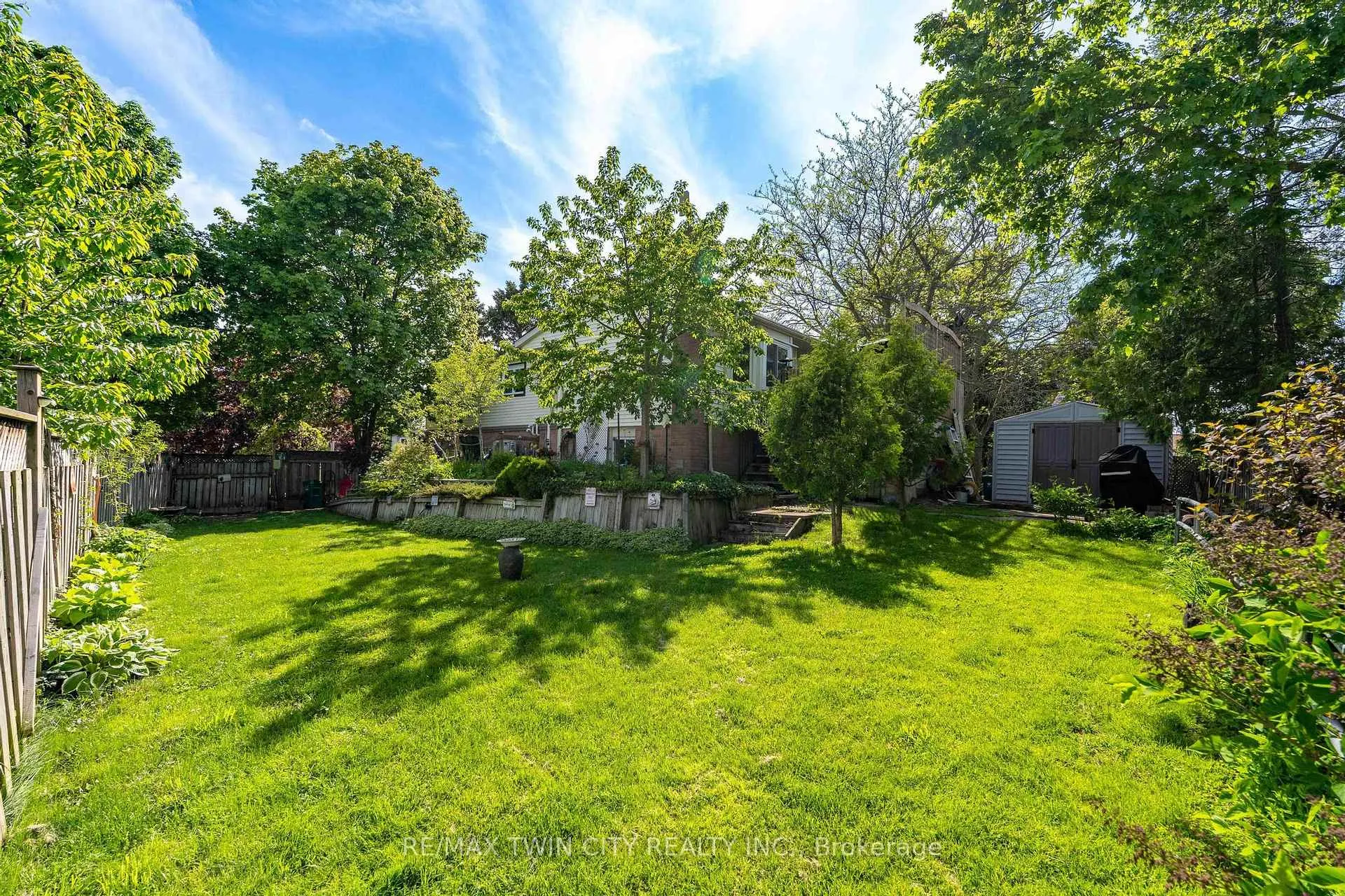 Photo 31 of 171 Herron Place, Waterloo — HOMEH