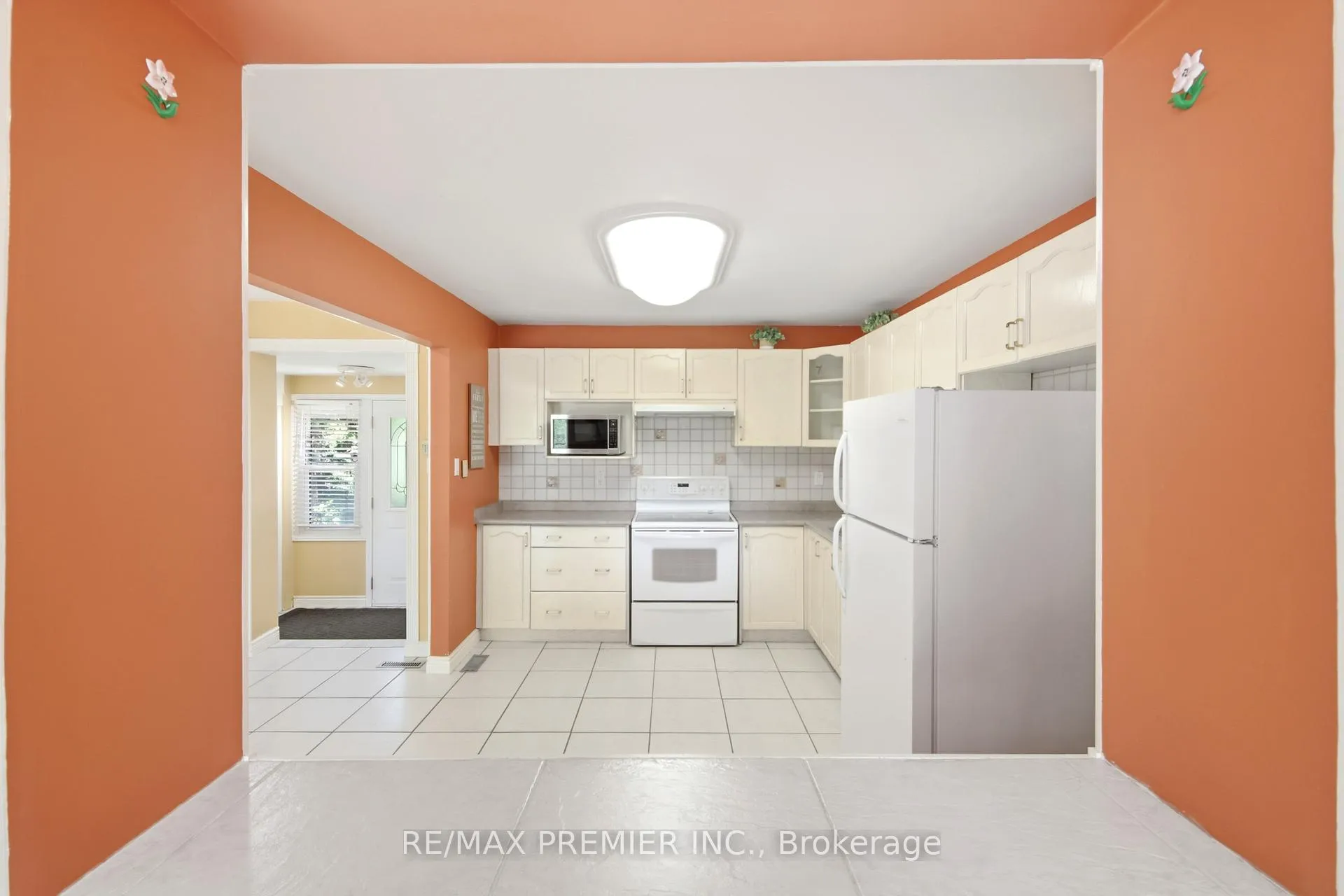 Photo 10 of 10 Ashcroft Court, Vaughan, East Woodbridge — HOMEH