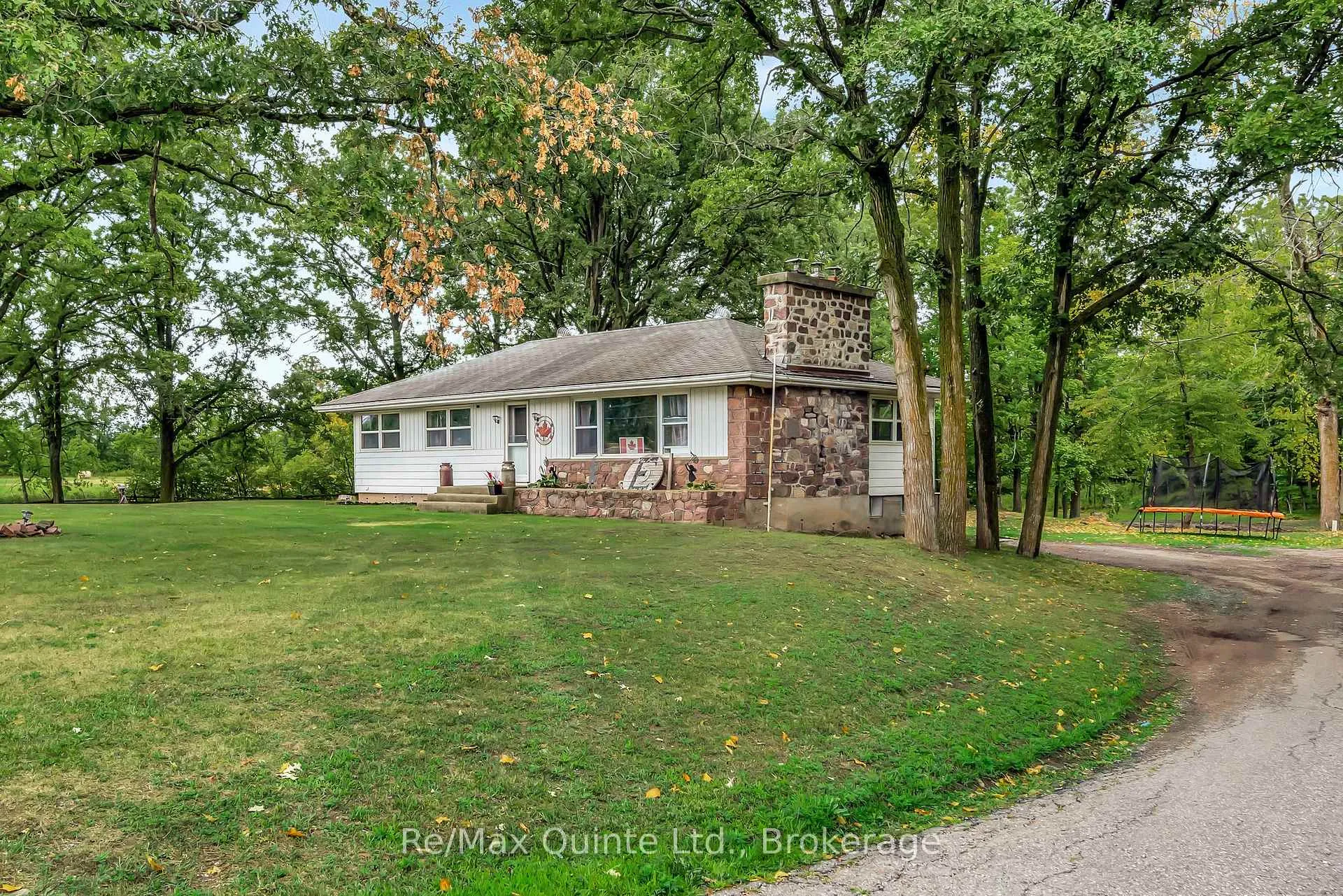 Photo 1 of 14184 Highway 62, Madoc — HOMEH