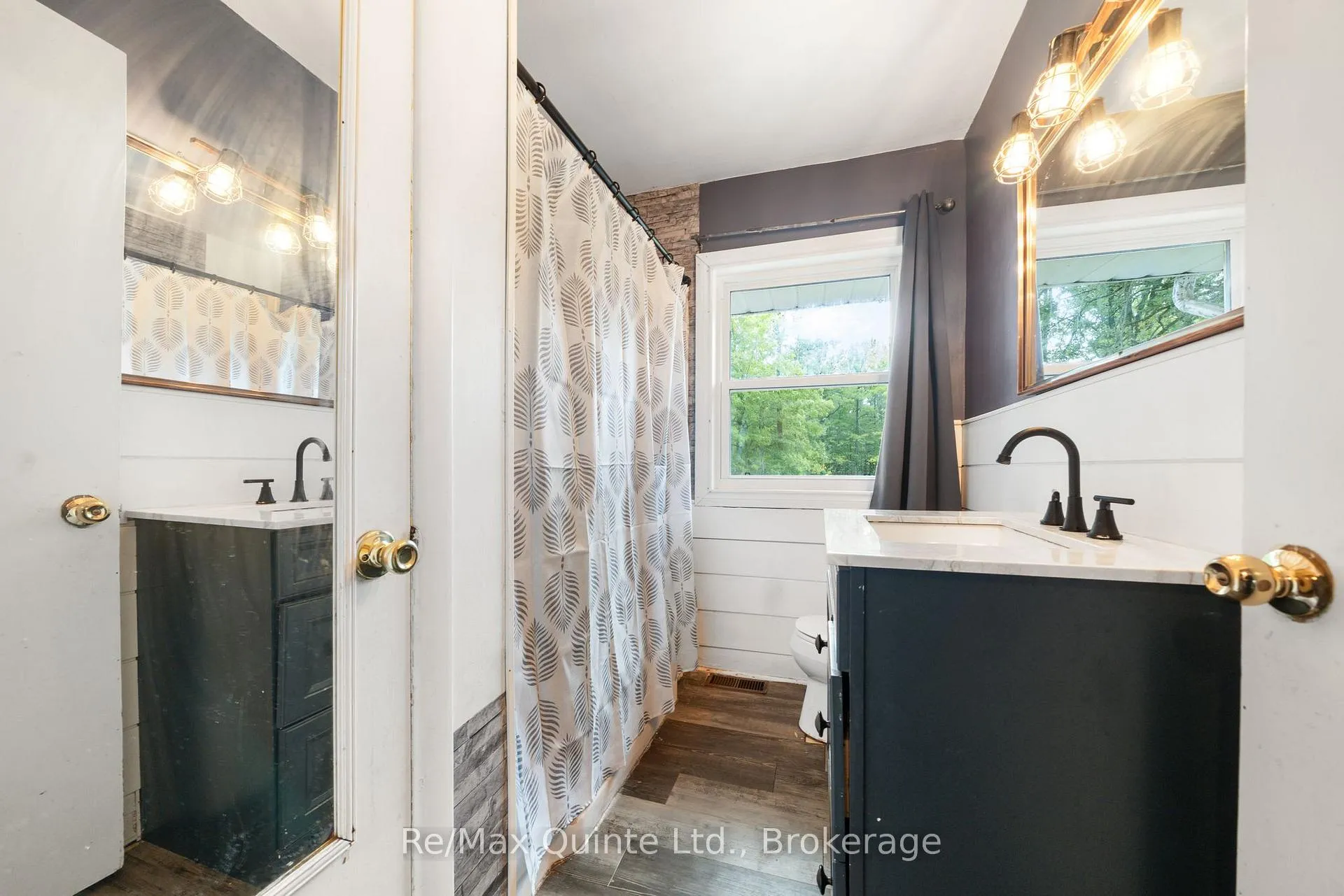 Photo 11 of 14184 Highway 62, Madoc — HOMEH