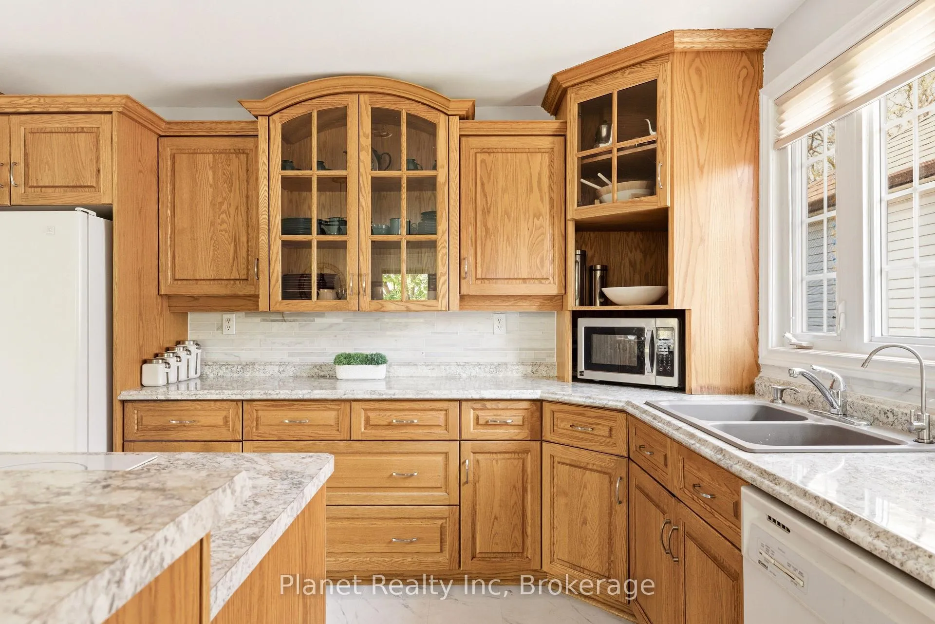 Photo 23 of 110 Woodborough Road, Guelph, Kortright West — HOMEH
