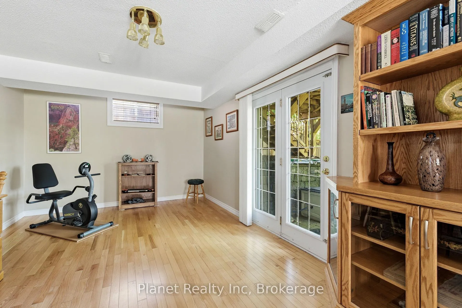 Photo 37 of 110 Woodborough Road, Guelph, Kortright West — HOMEH