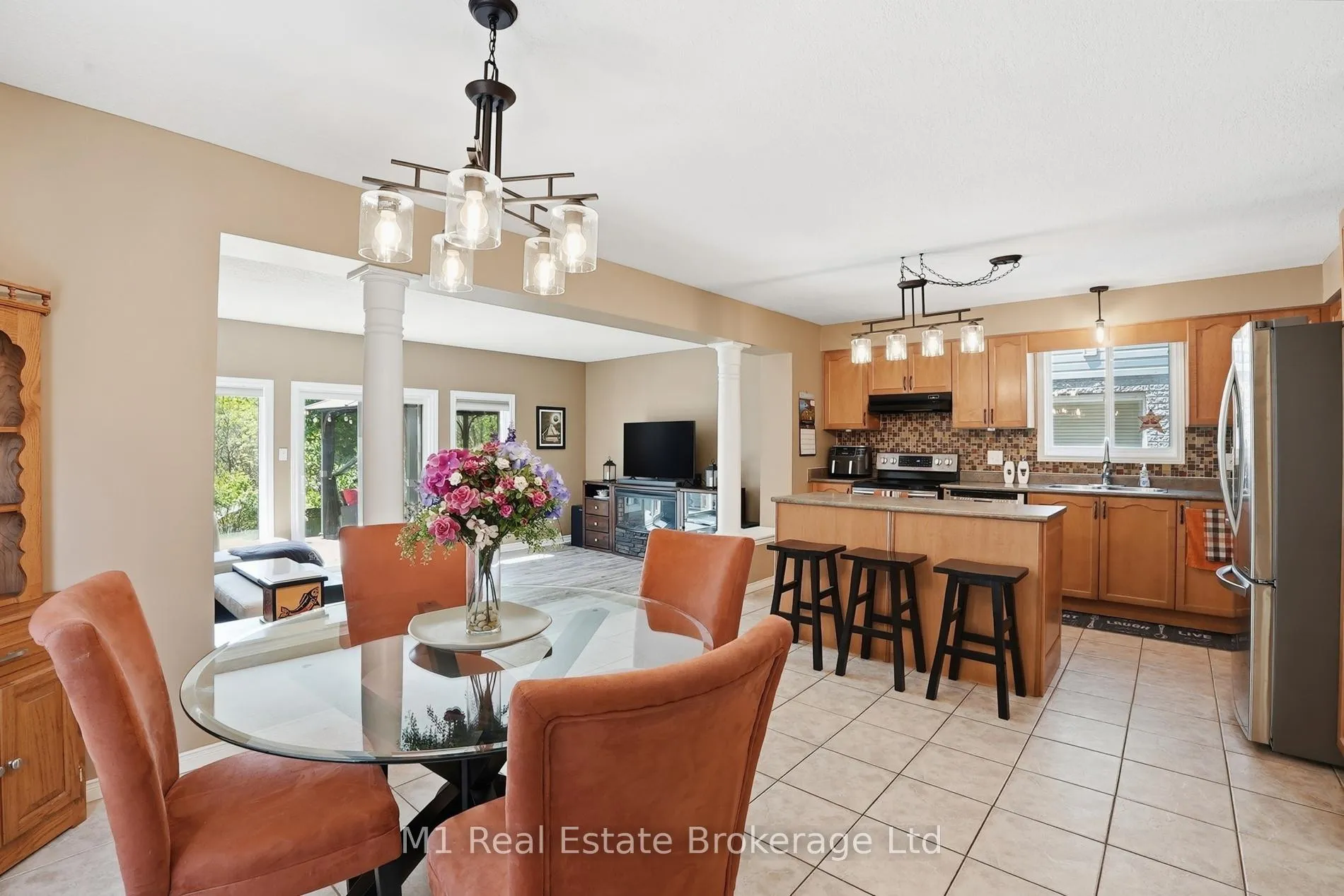 Photo 18 of 99 Teal Drive, Guelph, Kortright Hills — HOMEH