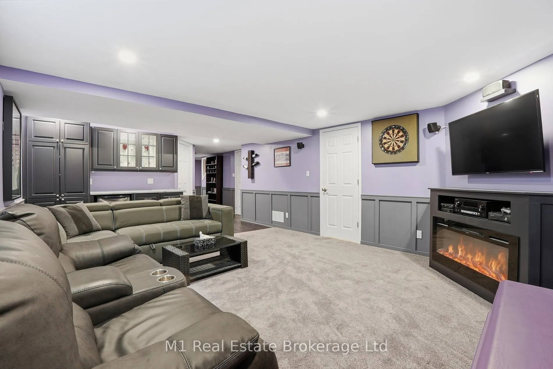 Photo 33 of 99 Teal Drive, Guelph, Kortright Hills — HOMEH