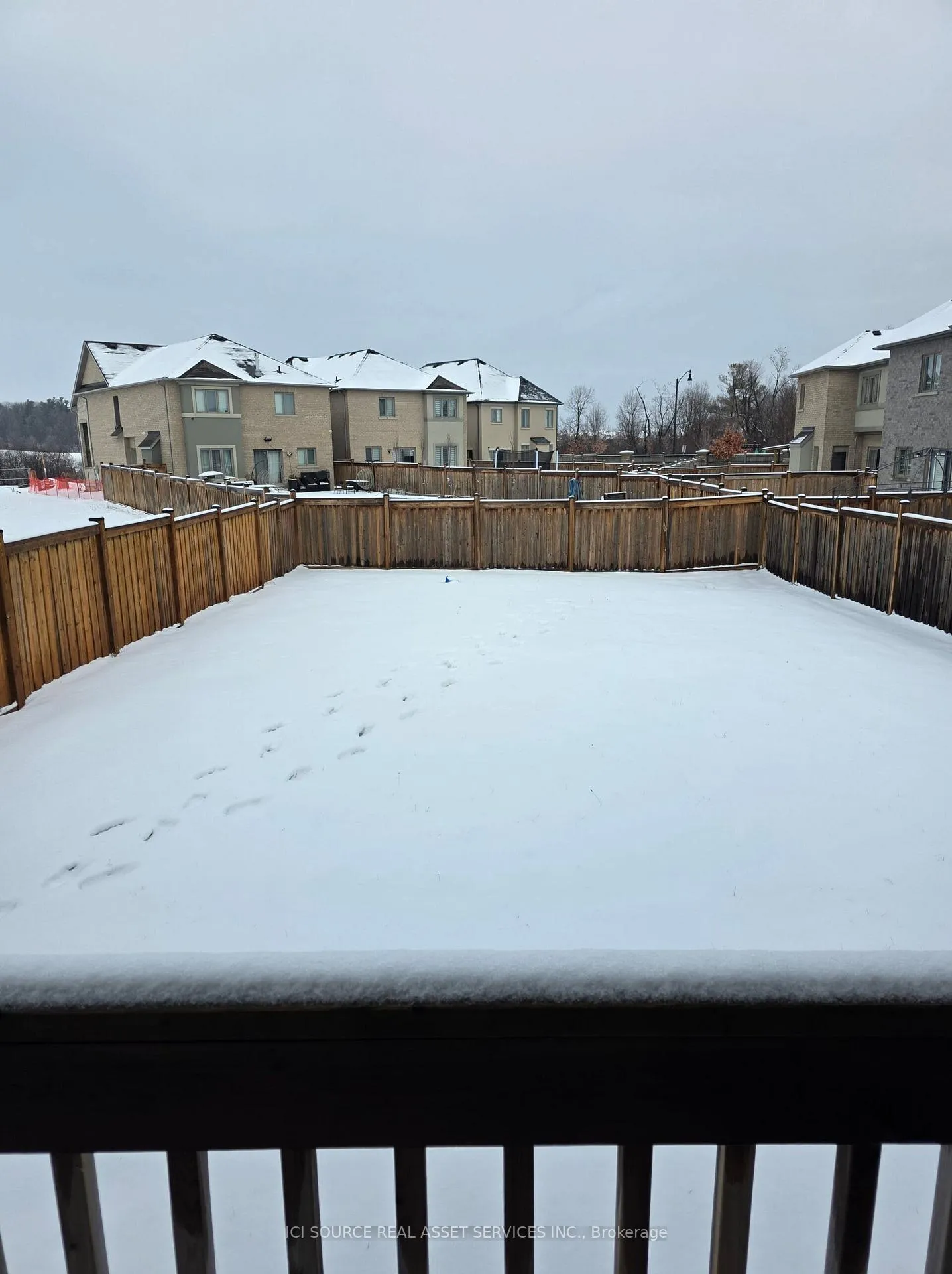 Photo 5 of 14 Boundary Creek Path, Brampton, Bram West — HOMEH
