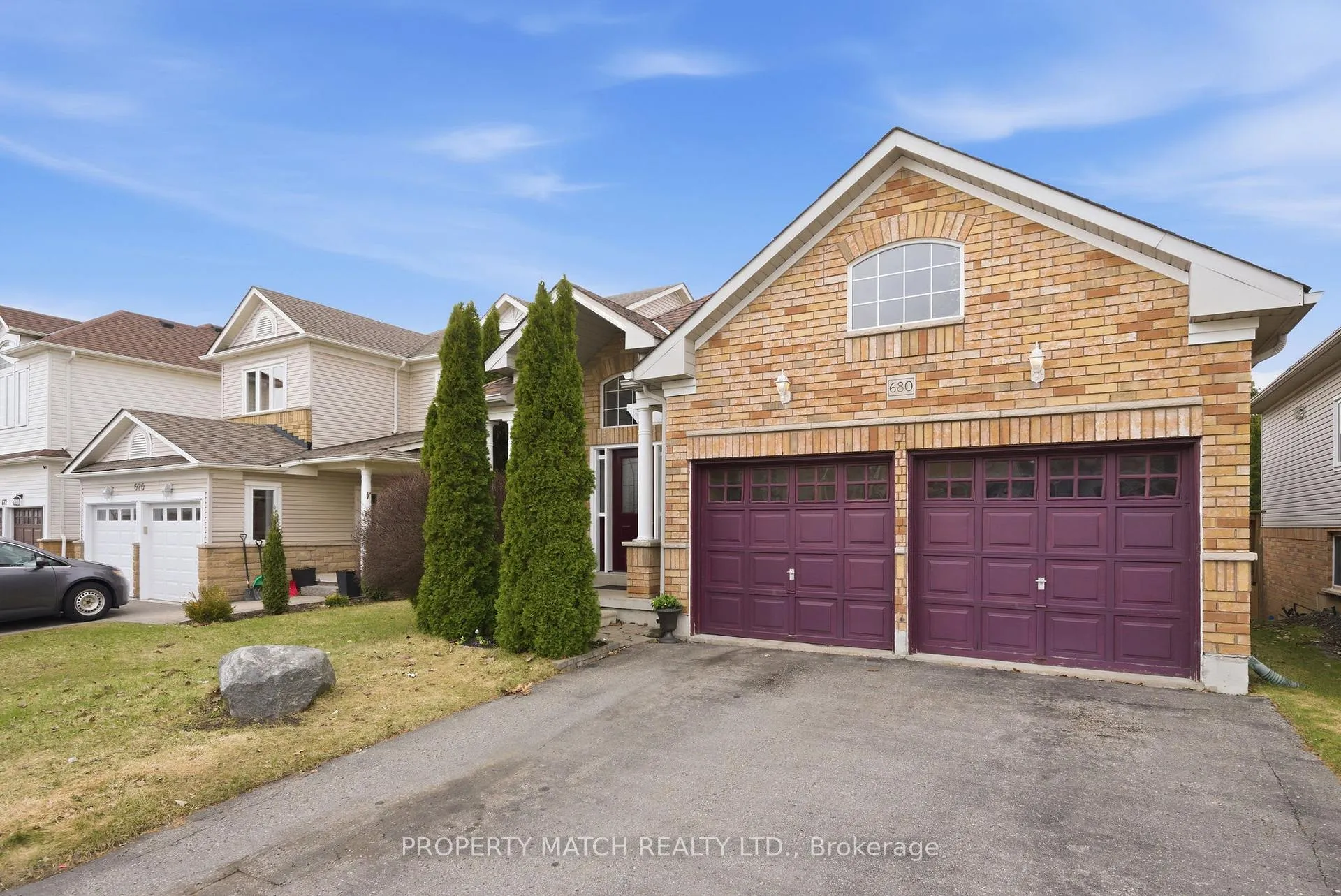Photo 2 of 680 Ormond Drive, Oshawa, Samac — HOMEH