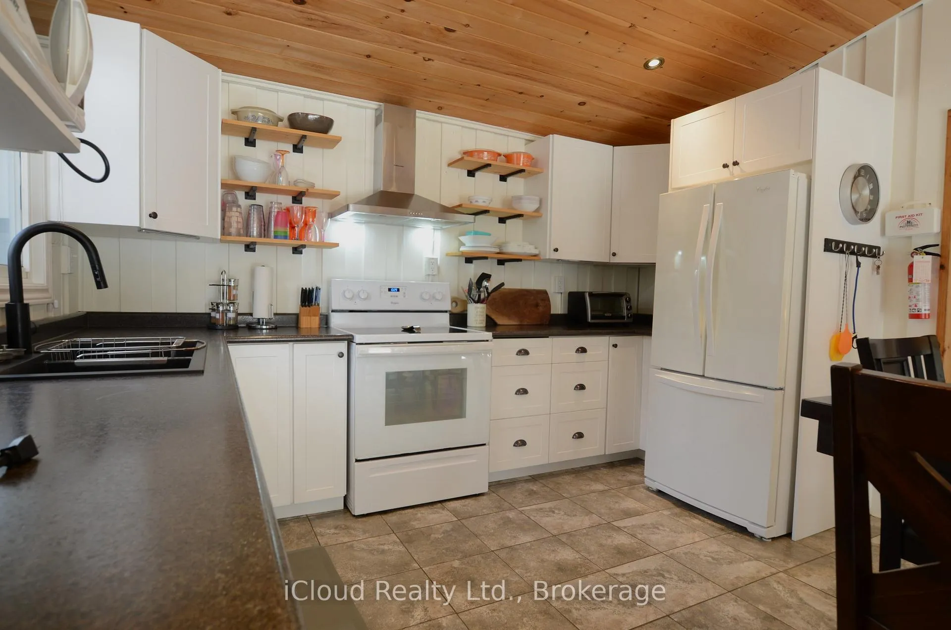 Photo 8 of 20 Roberval Circle, Tiny, Rural Tiny — HOMEH