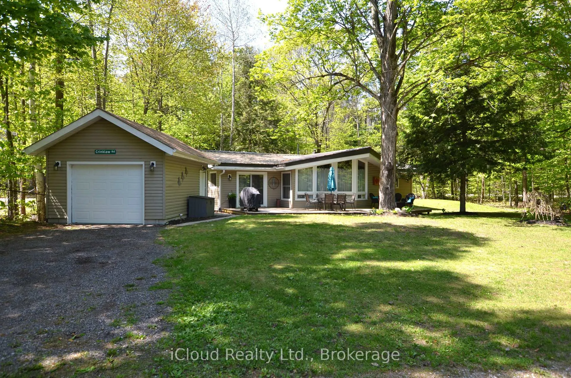 Photo 36 of 20 Roberval Circle, Tiny, Rural Tiny — HOMEH