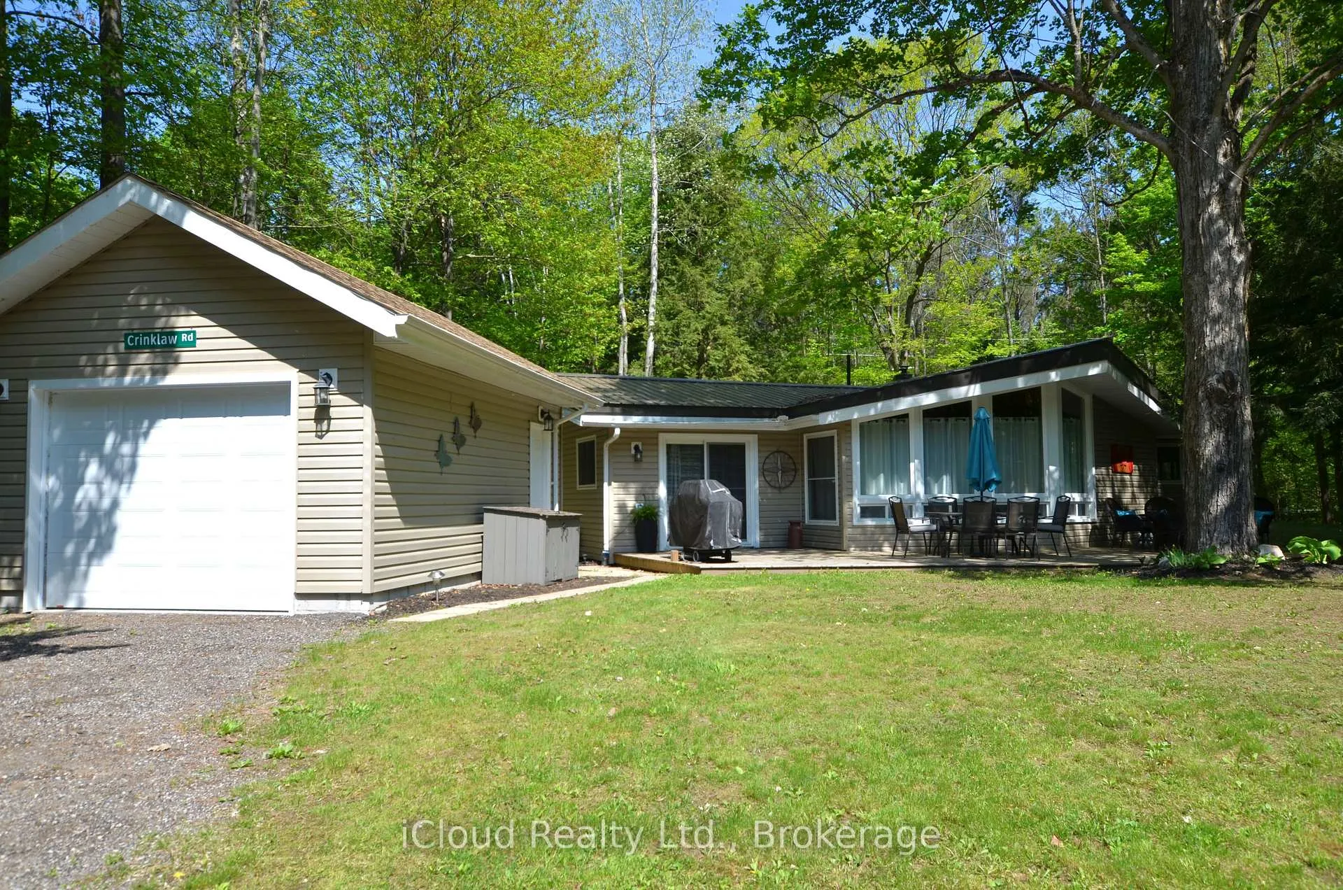 Photo 39 of 20 Roberval Circle, Tiny, Rural Tiny — HOMEH