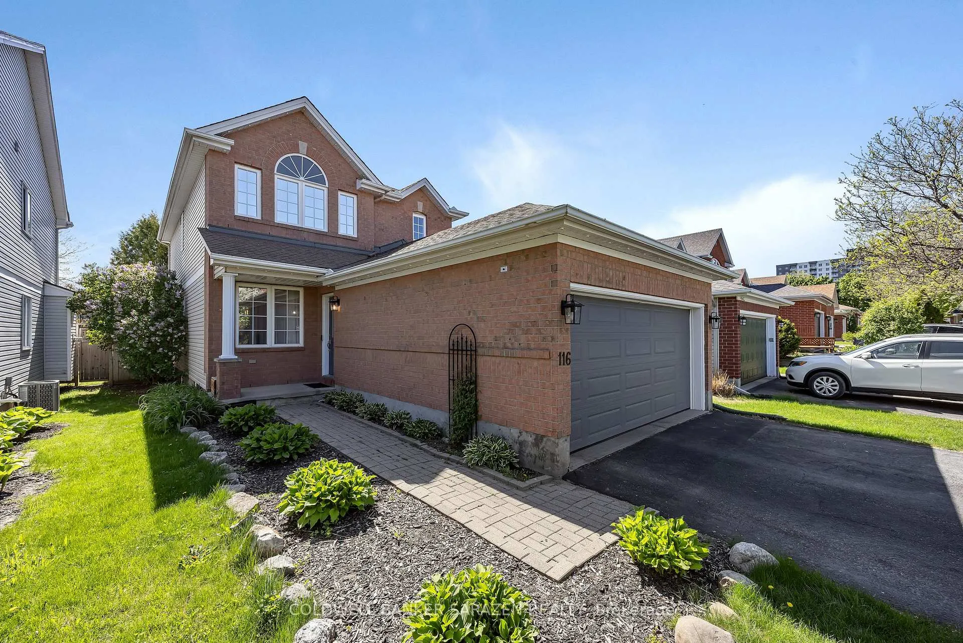Photo 3 of 116 Bloomingdale Street, Ottawa, Central Park — HOMEH