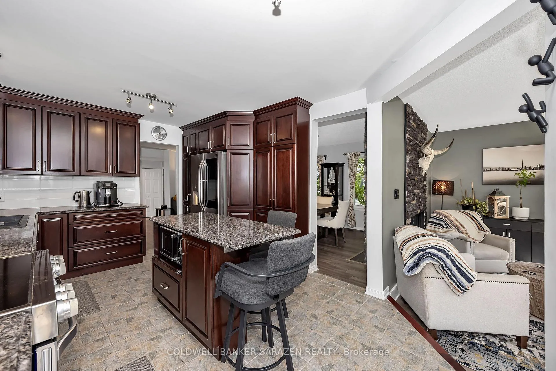 Photo 16 of 116 Bloomingdale Street, Ottawa, Central Park — HOMEH