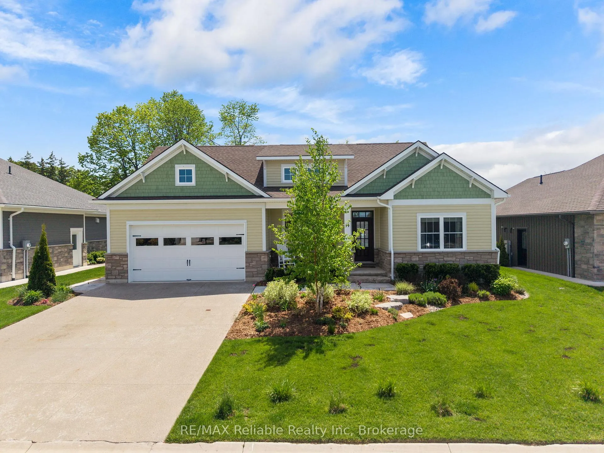 Photo of 14 Thimbleweed Drive