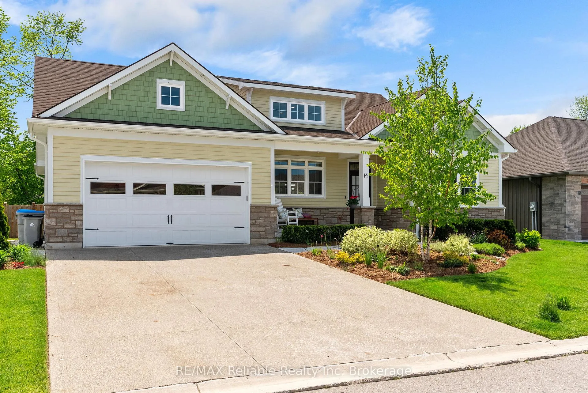 Photo 2 of 14 Thimbleweed Drive, Bluewater, Bayfield — HOMEH
