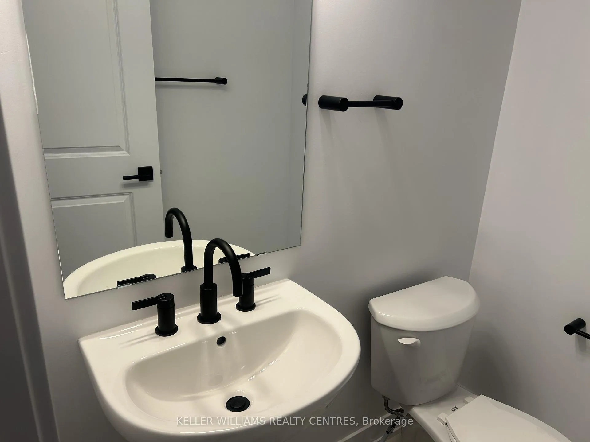 Photo 11 of 22 McAush Street, Barrie, Rural Barrie Southeast — HOMEH