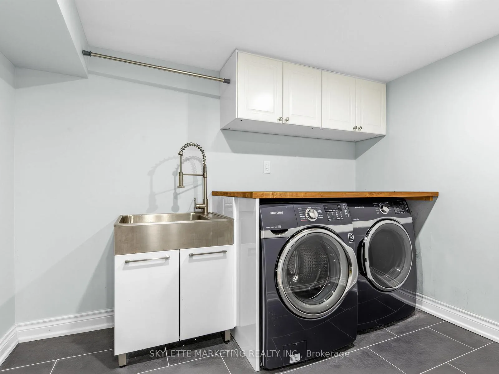 Photo 10 of 23 Willowbrook Road, Markham, Aileen-Willowbrook — HOMEH