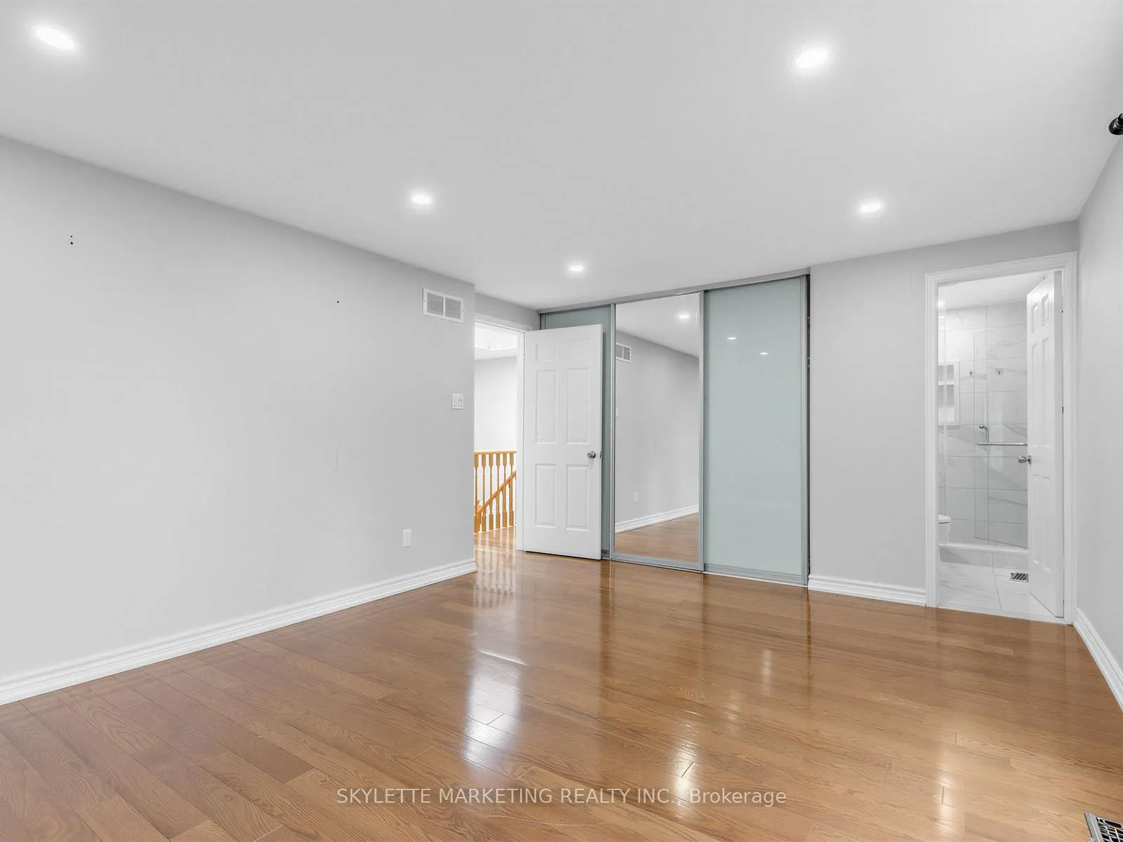 Photo 32 of 23 Willowbrook Road, Markham, Aileen-Willowbrook — HOMEH